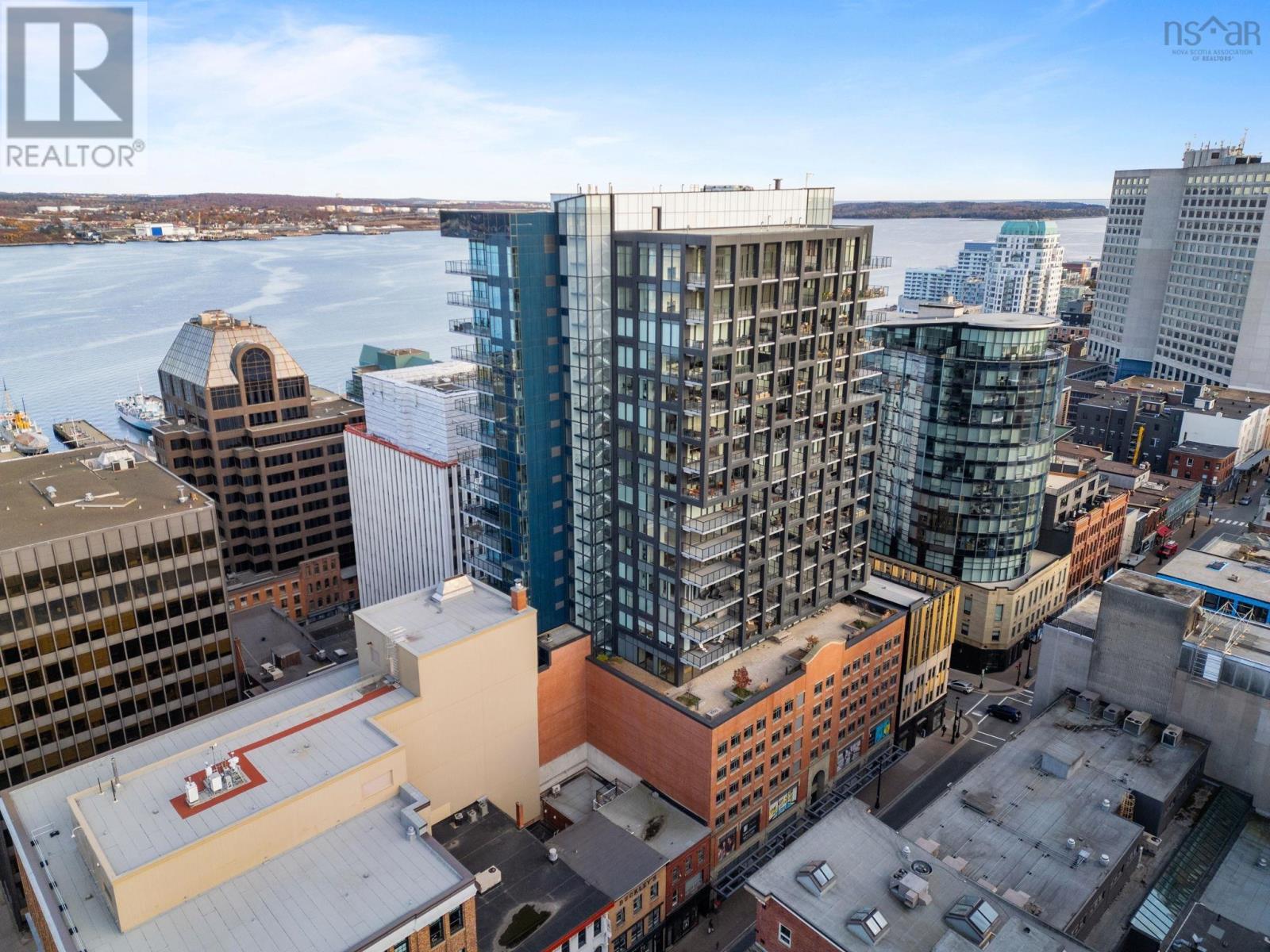 1202 1650 Granville Street