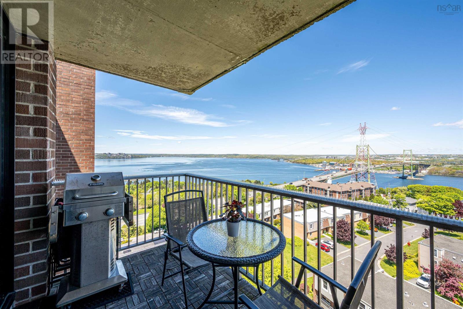 5572 North Ridge Unit 1201