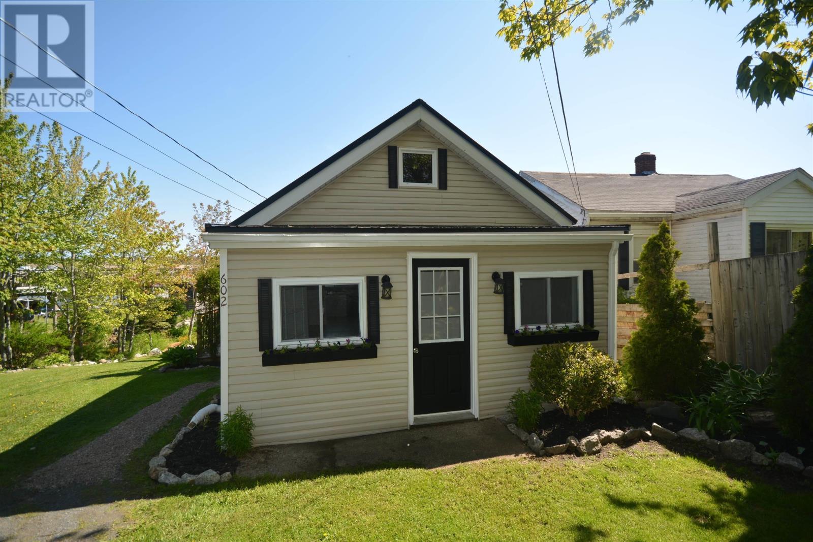 602 Herring Cove