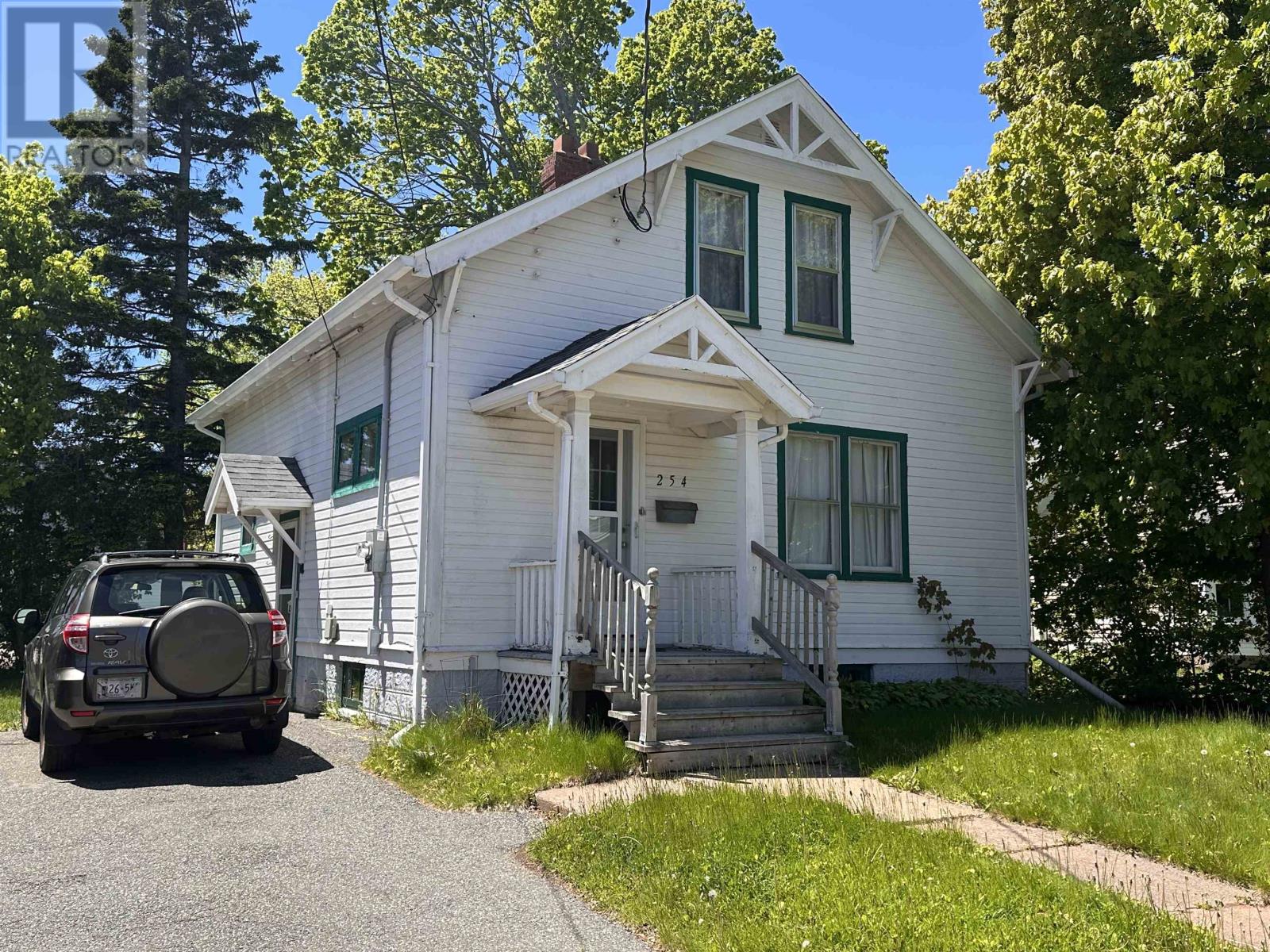 254 Notre Dame