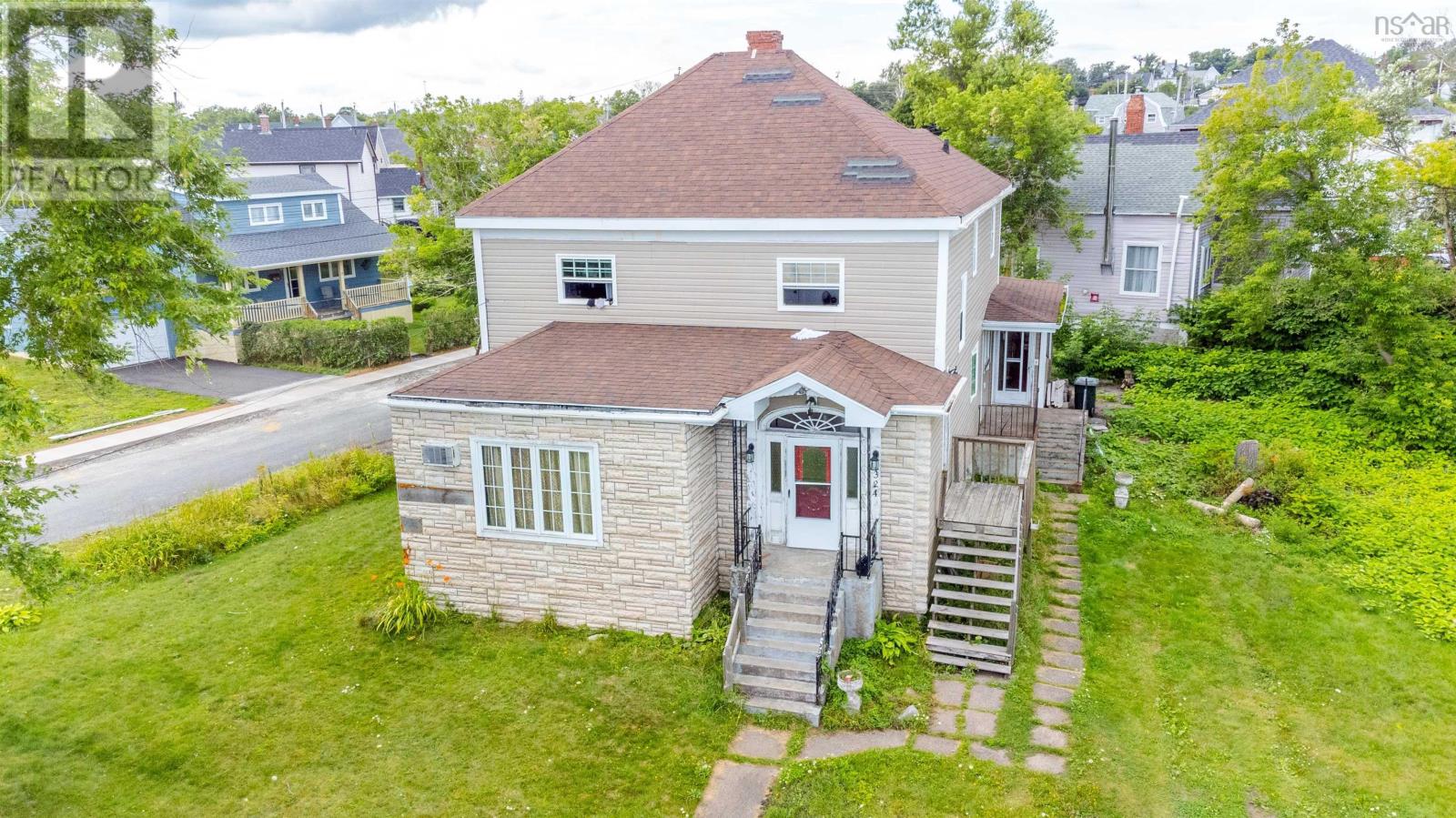 324 York