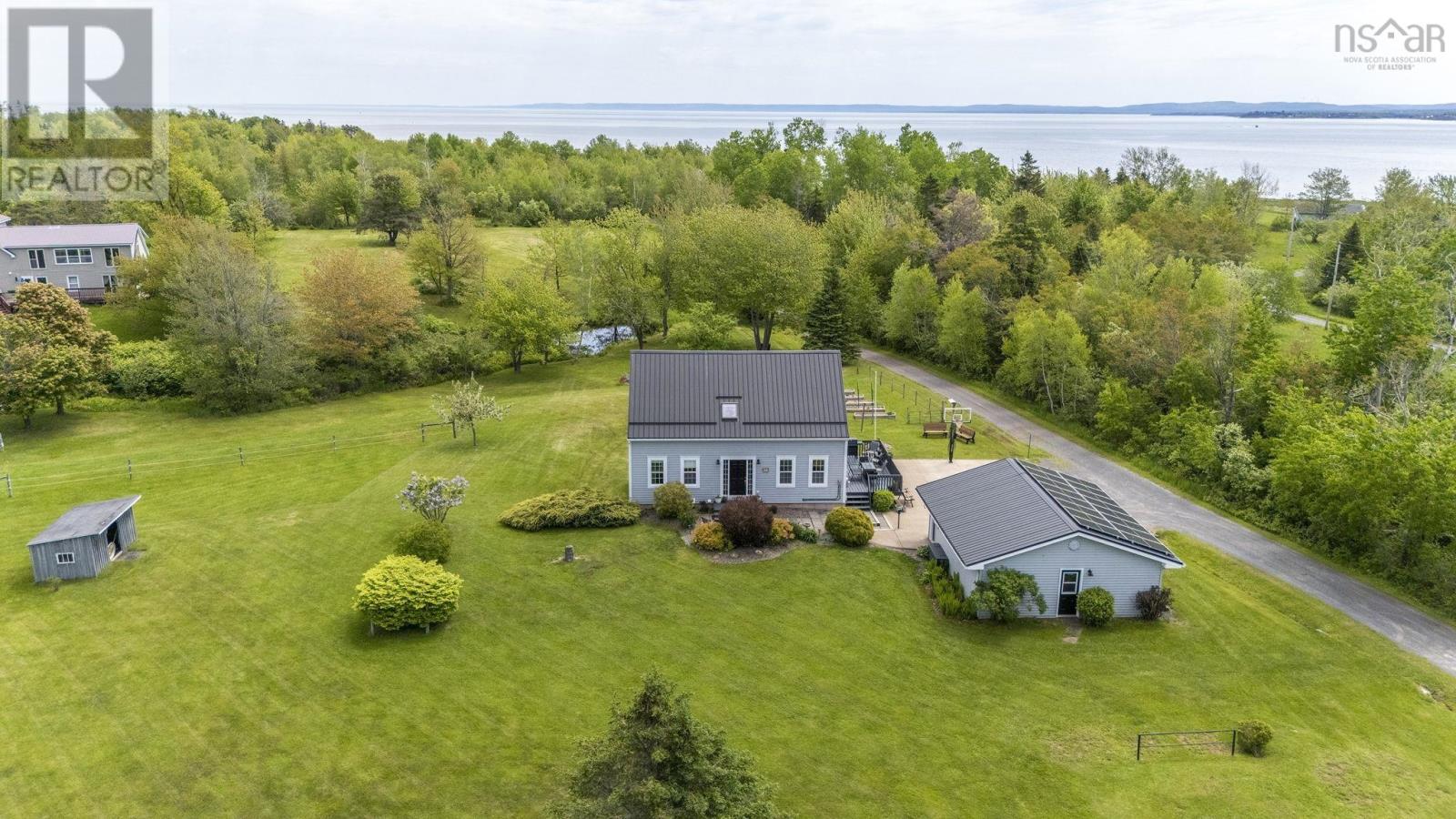 19 Sandy Cove