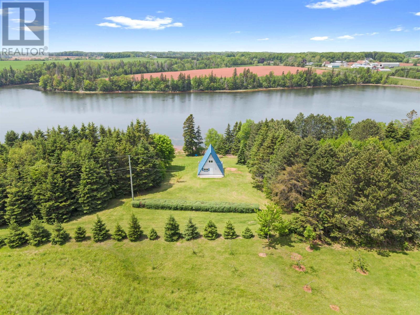 183 Cottage View
