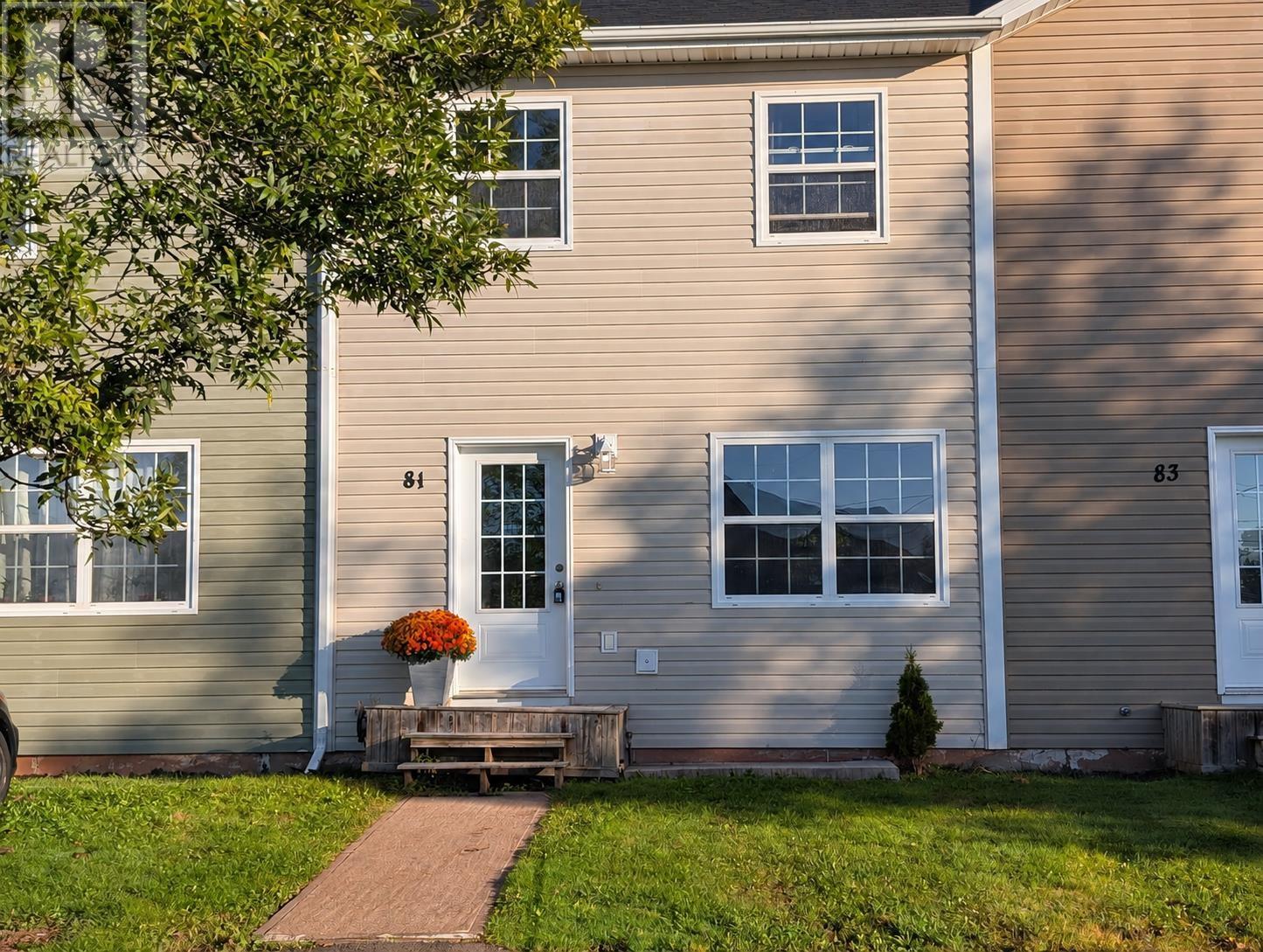 81 Westridge