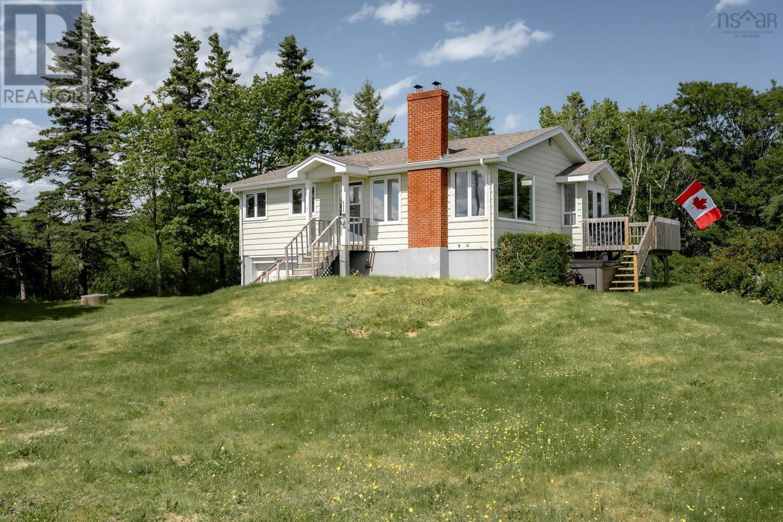 5324 Highway 329