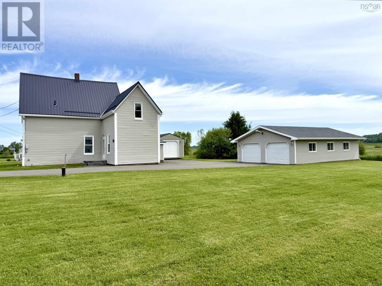 3260 Barronsfield