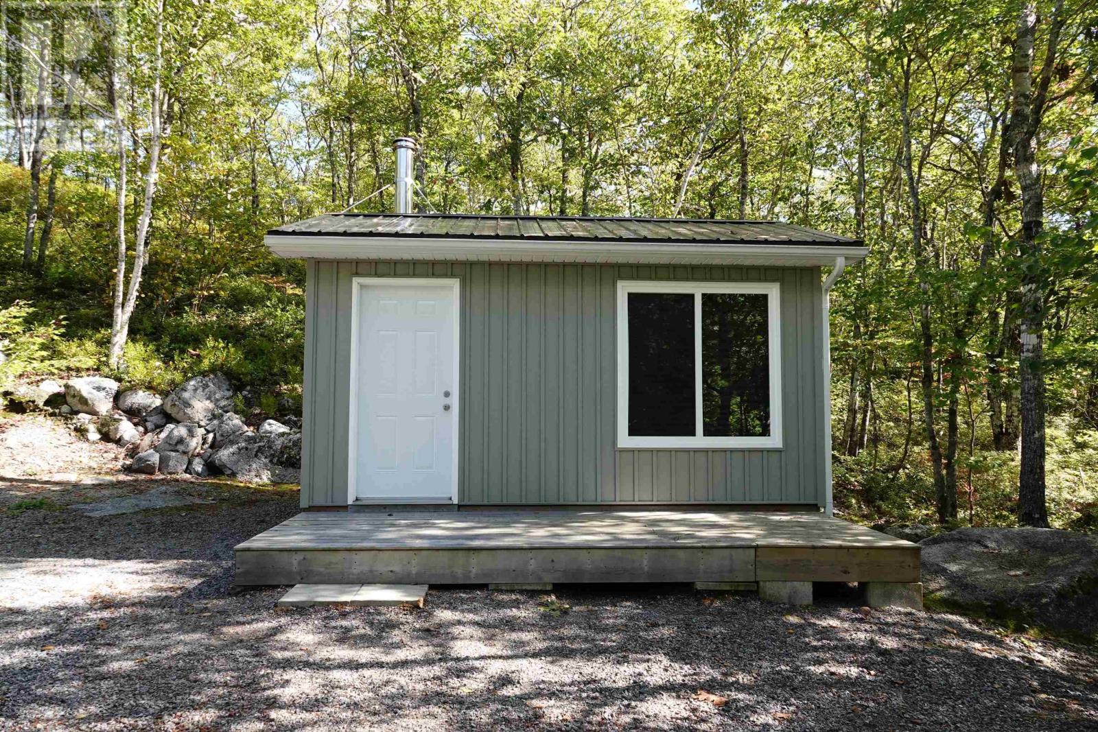 287 Long Lake