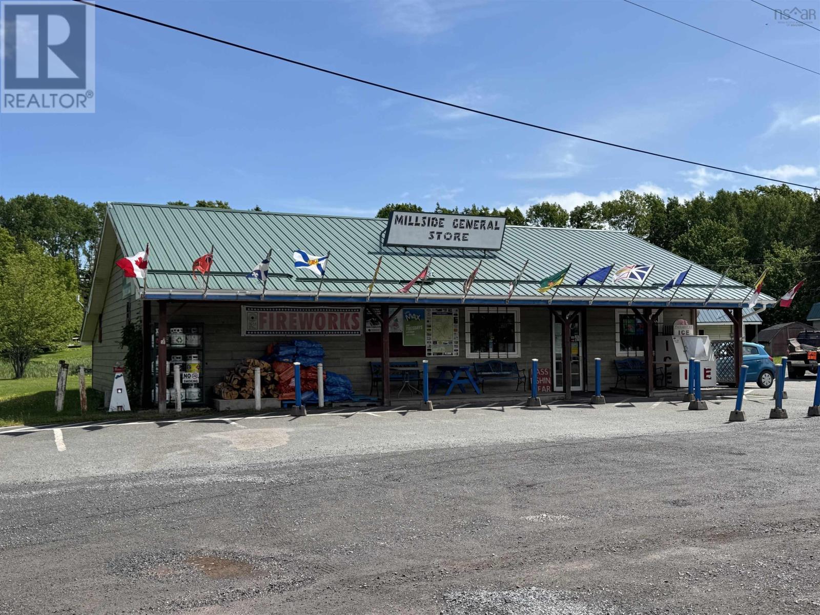 8139 Highway 6