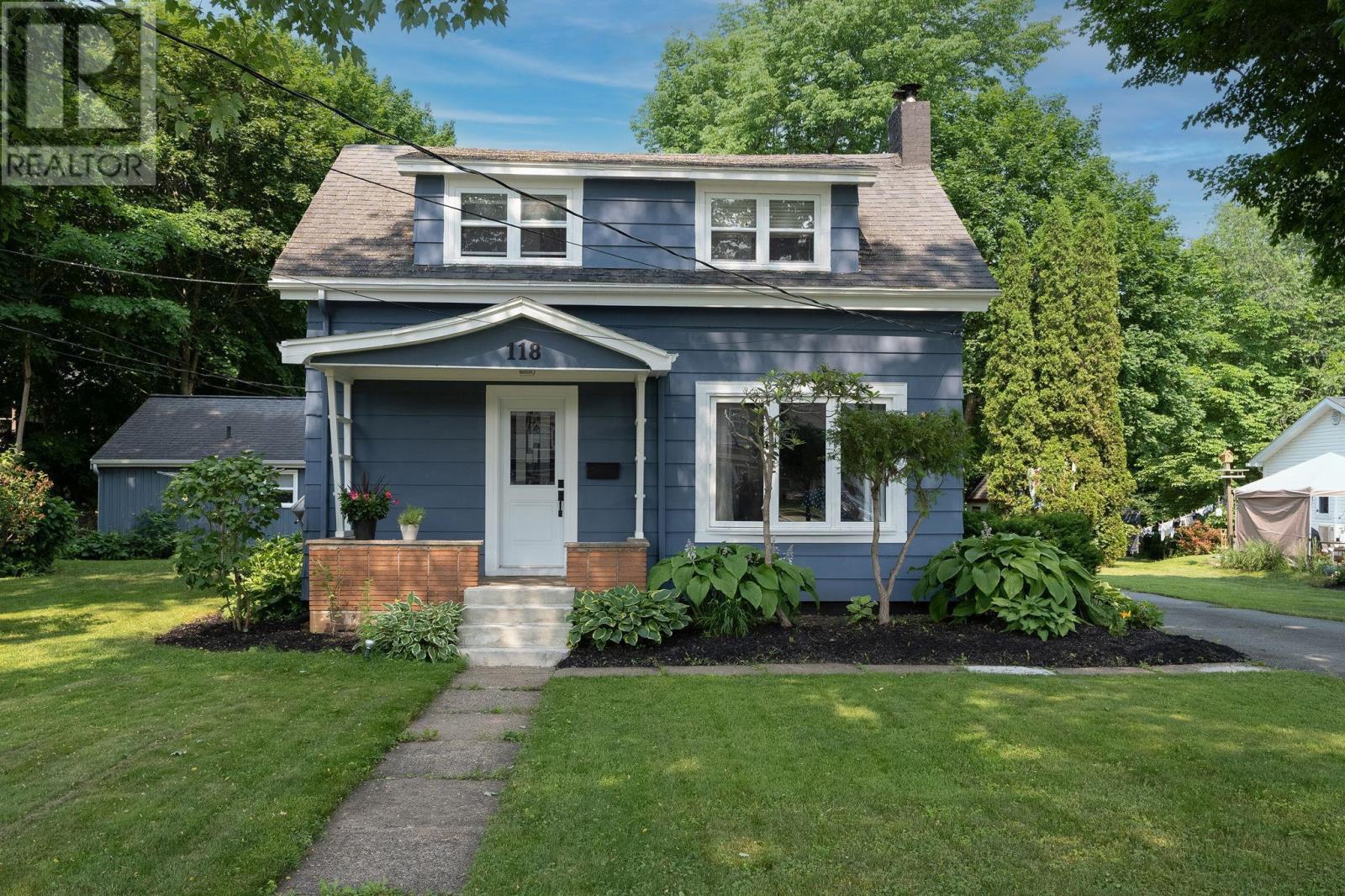 118 Belcher