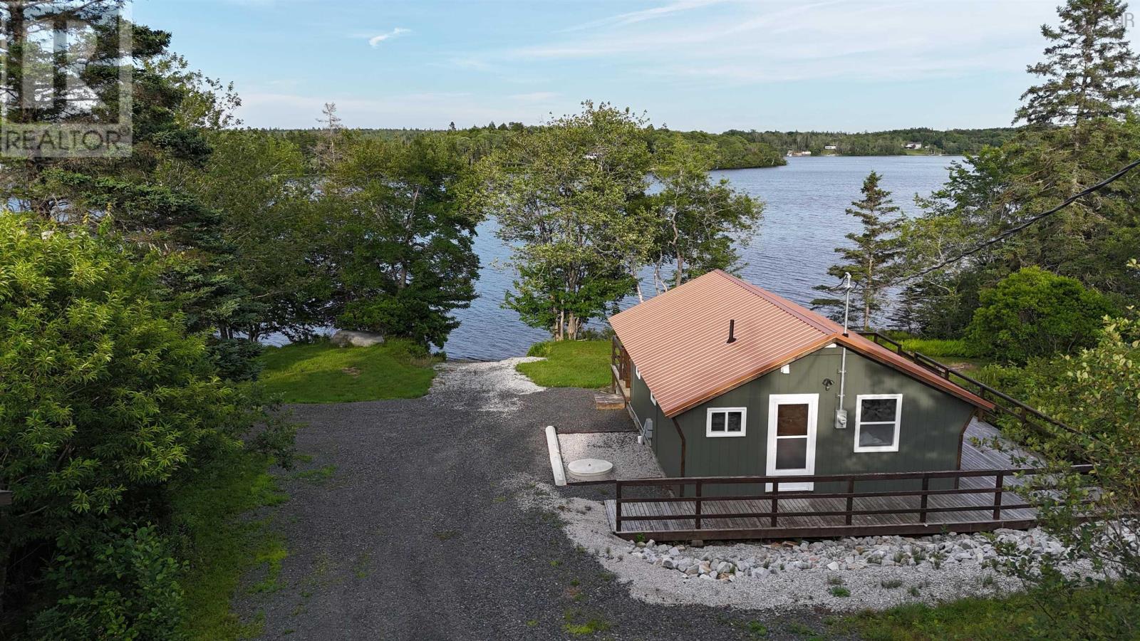 368 Lake Annis