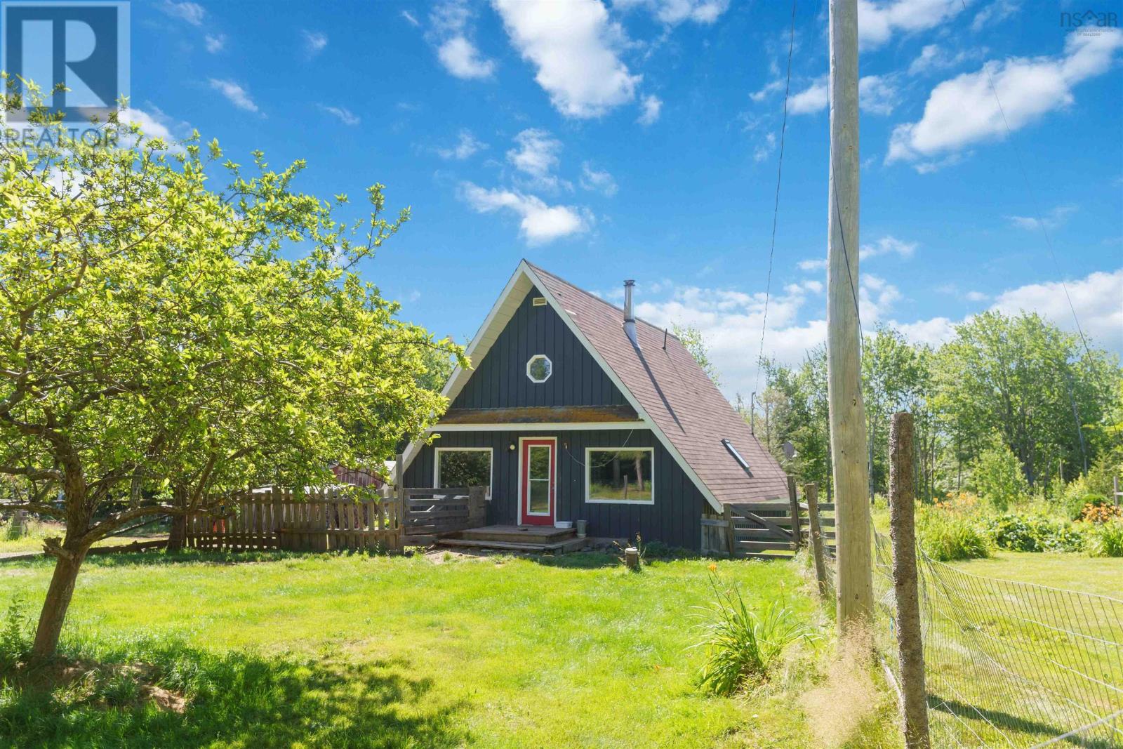 552 Beaconsfield