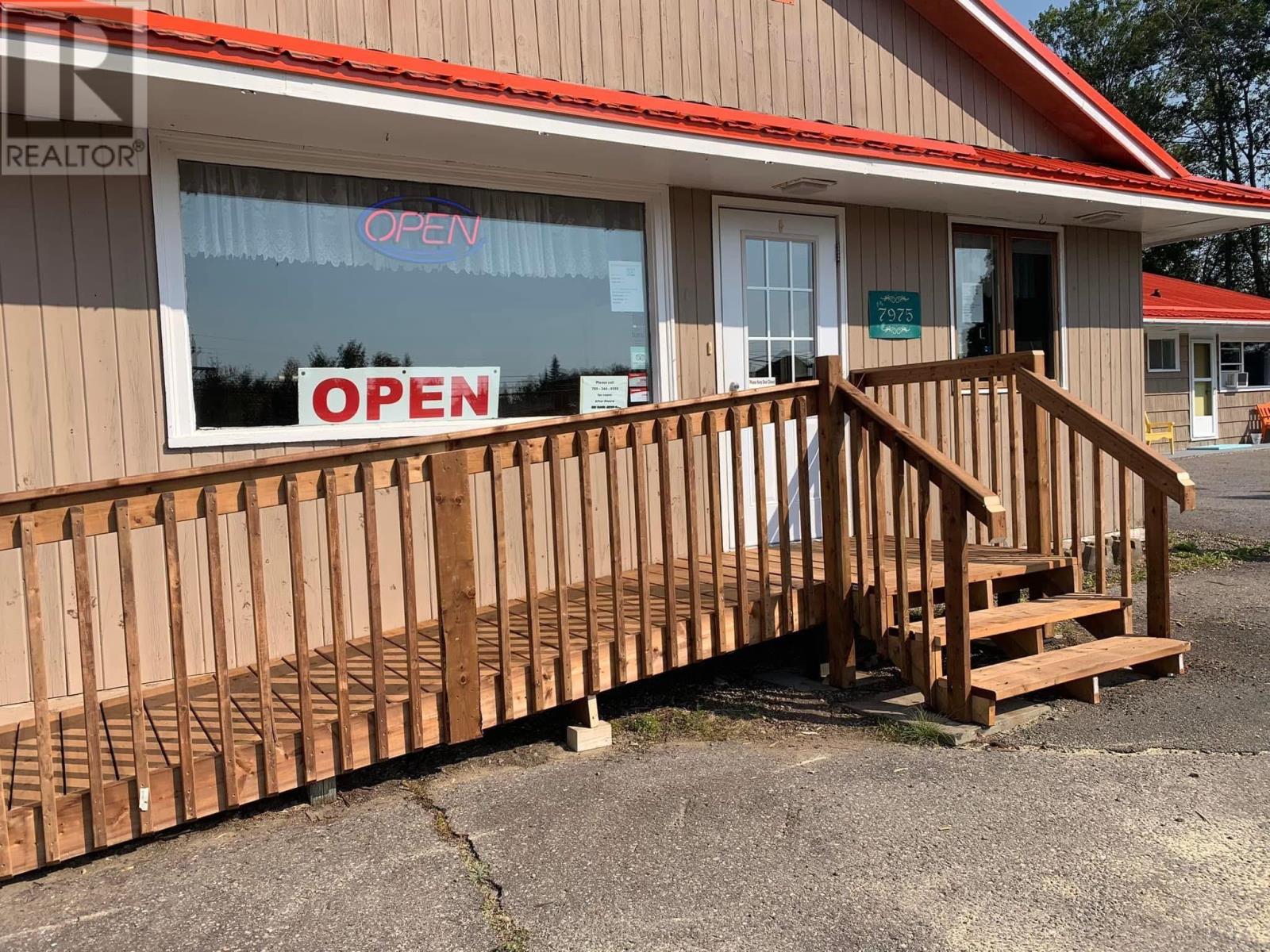 7975 Highway 7
