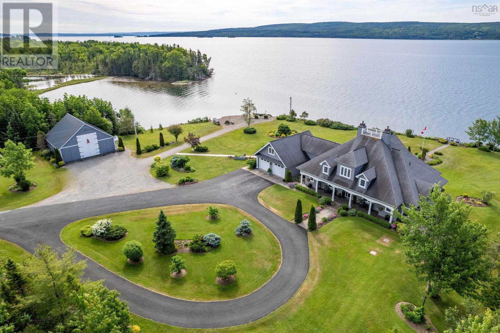8805 Highway 105 Baddeck Inlet