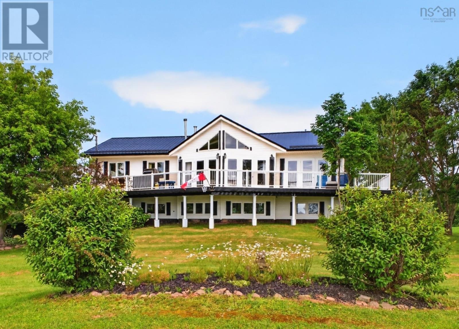 60 Semple Creek