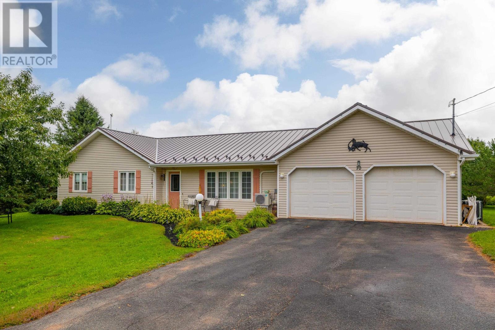 70 East Suffolk Road Ext