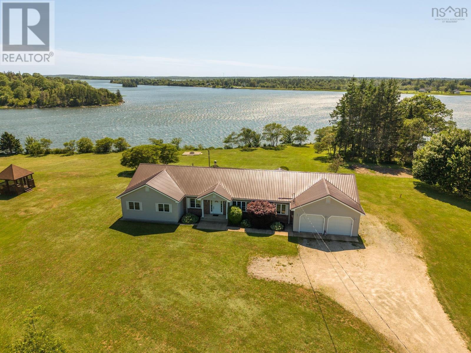 194 Rocco Point