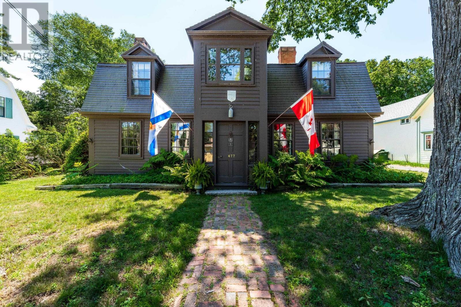 477 St George