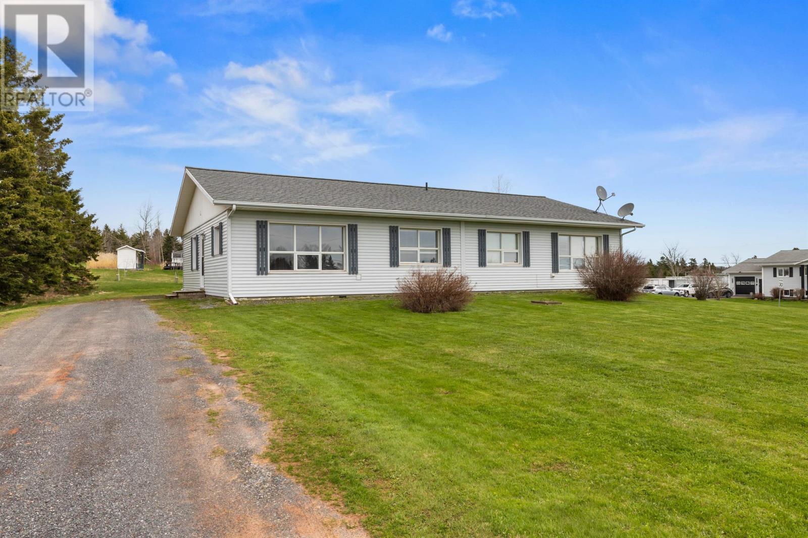 7 BAYVIEW