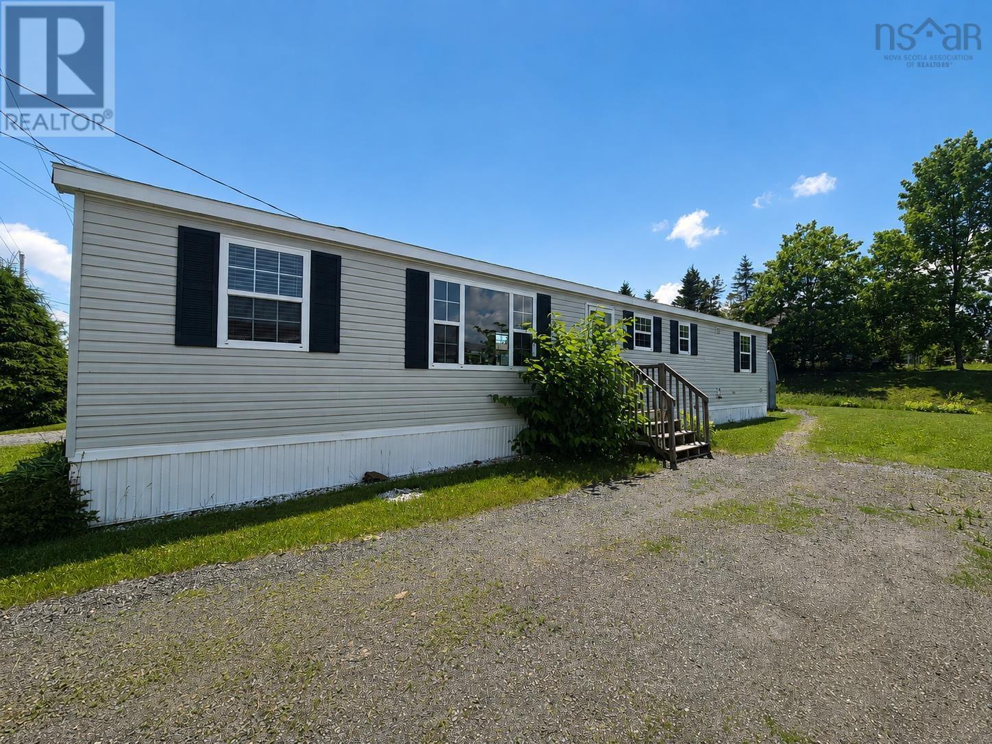 58 Greenhill