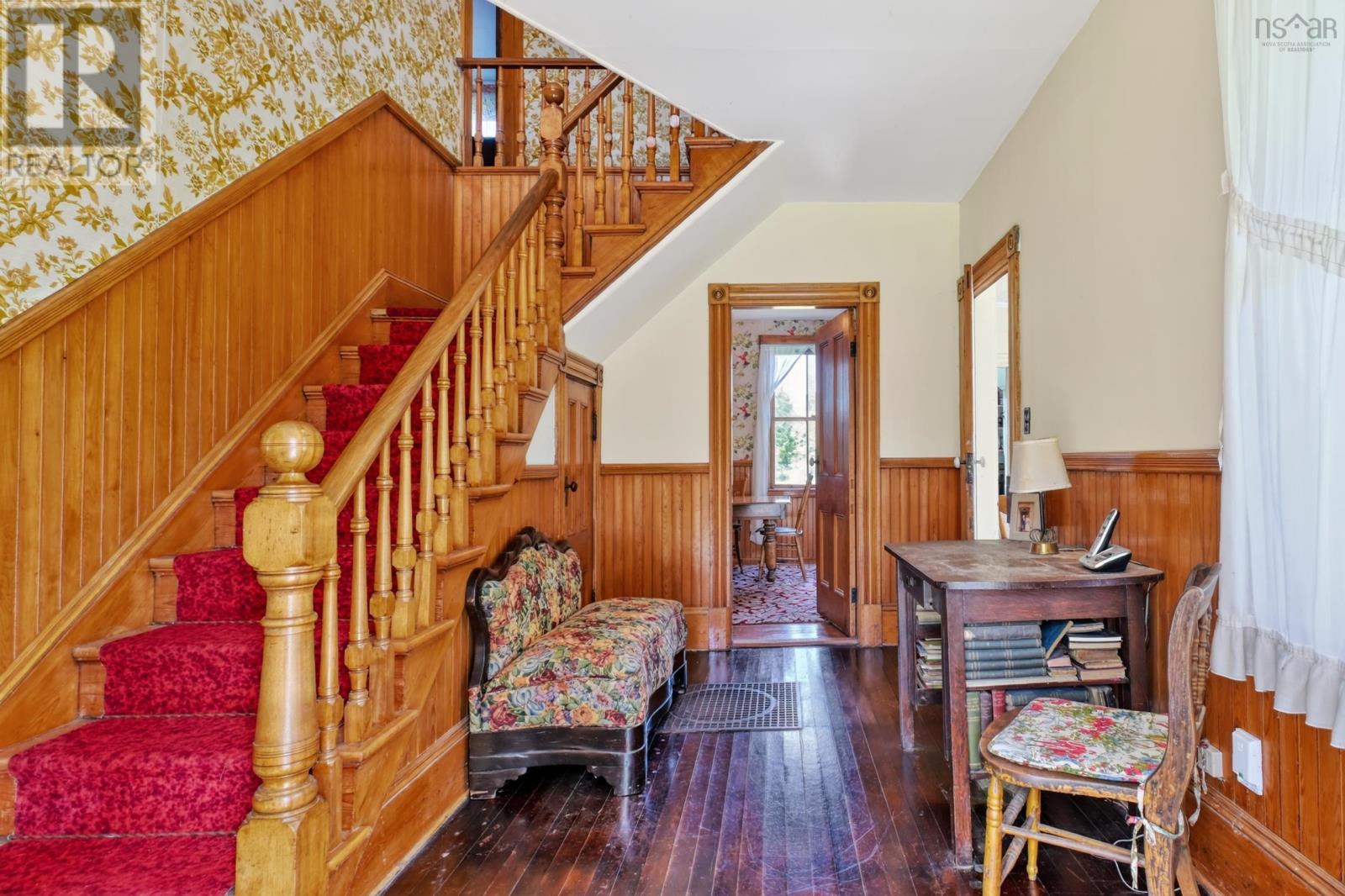 2121 Loch Lomond