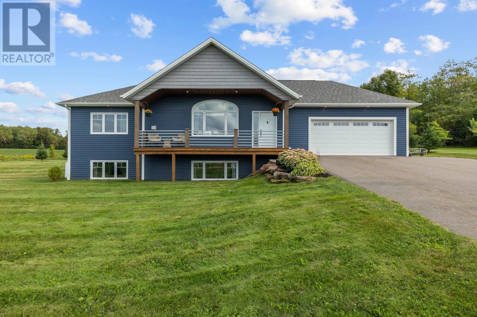 612 Upper Meadowbank