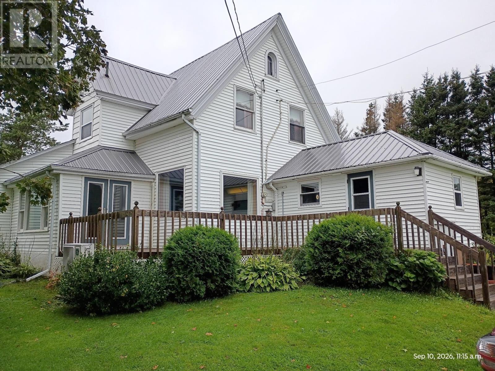 735 Drummond