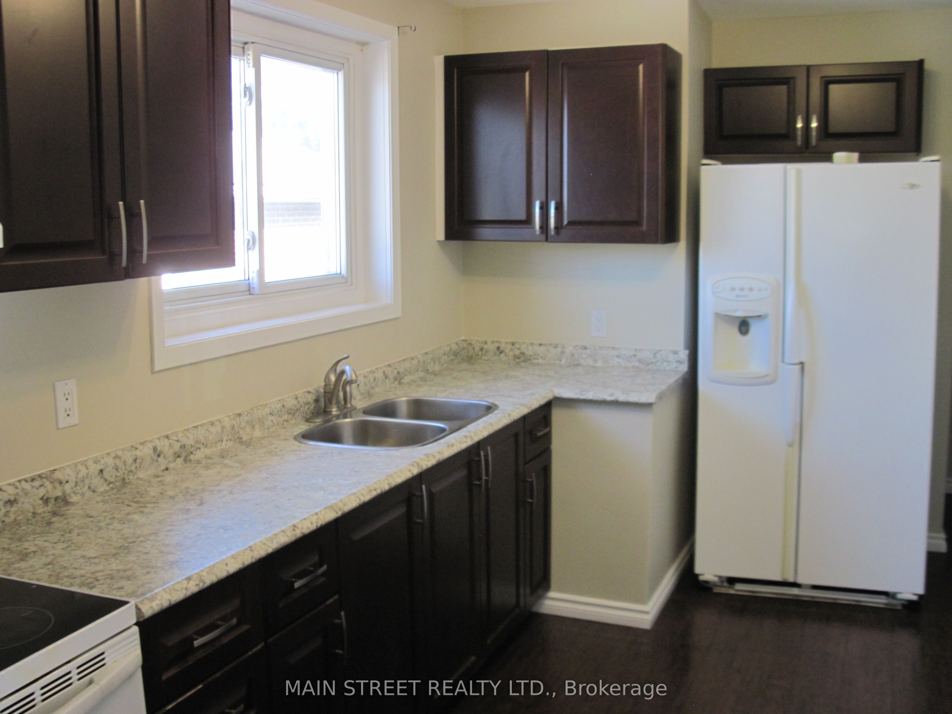 723 Sunnypoint Unit Upper