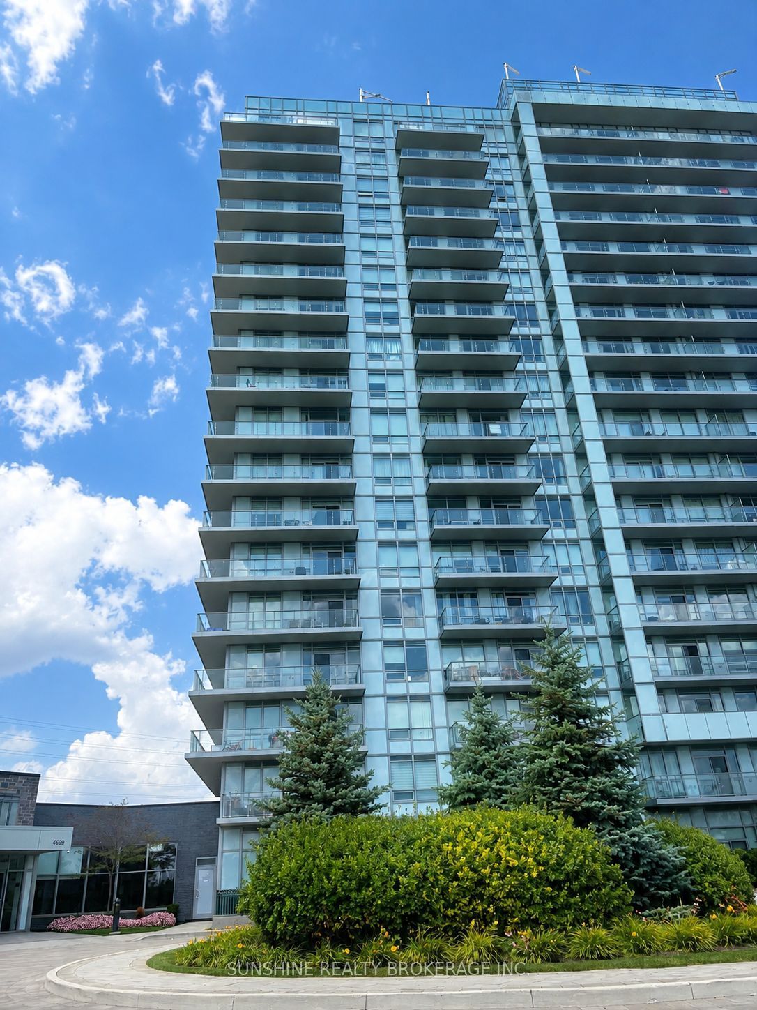 4699 glen erin Unit 1201