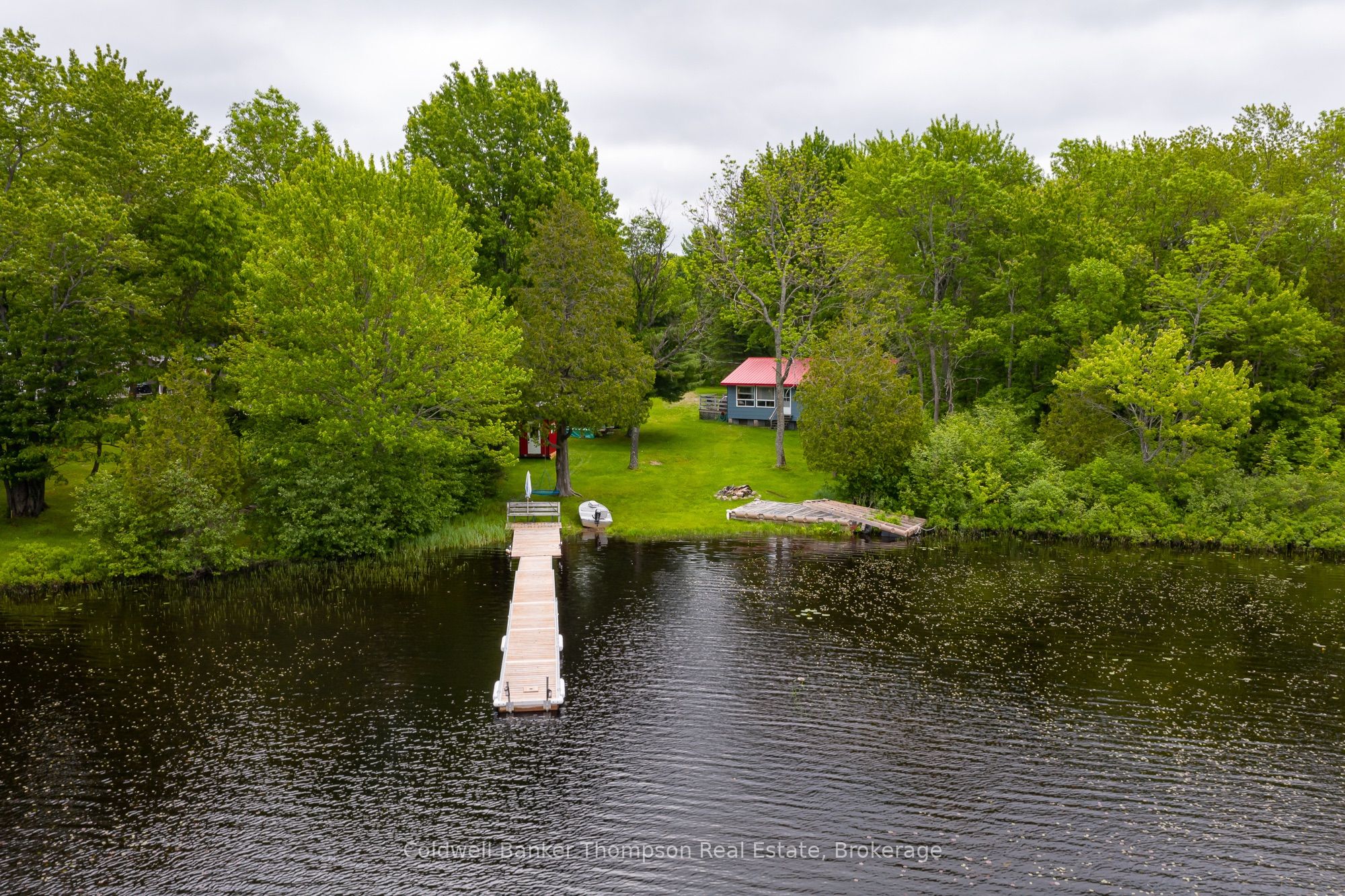 432 Lakeside