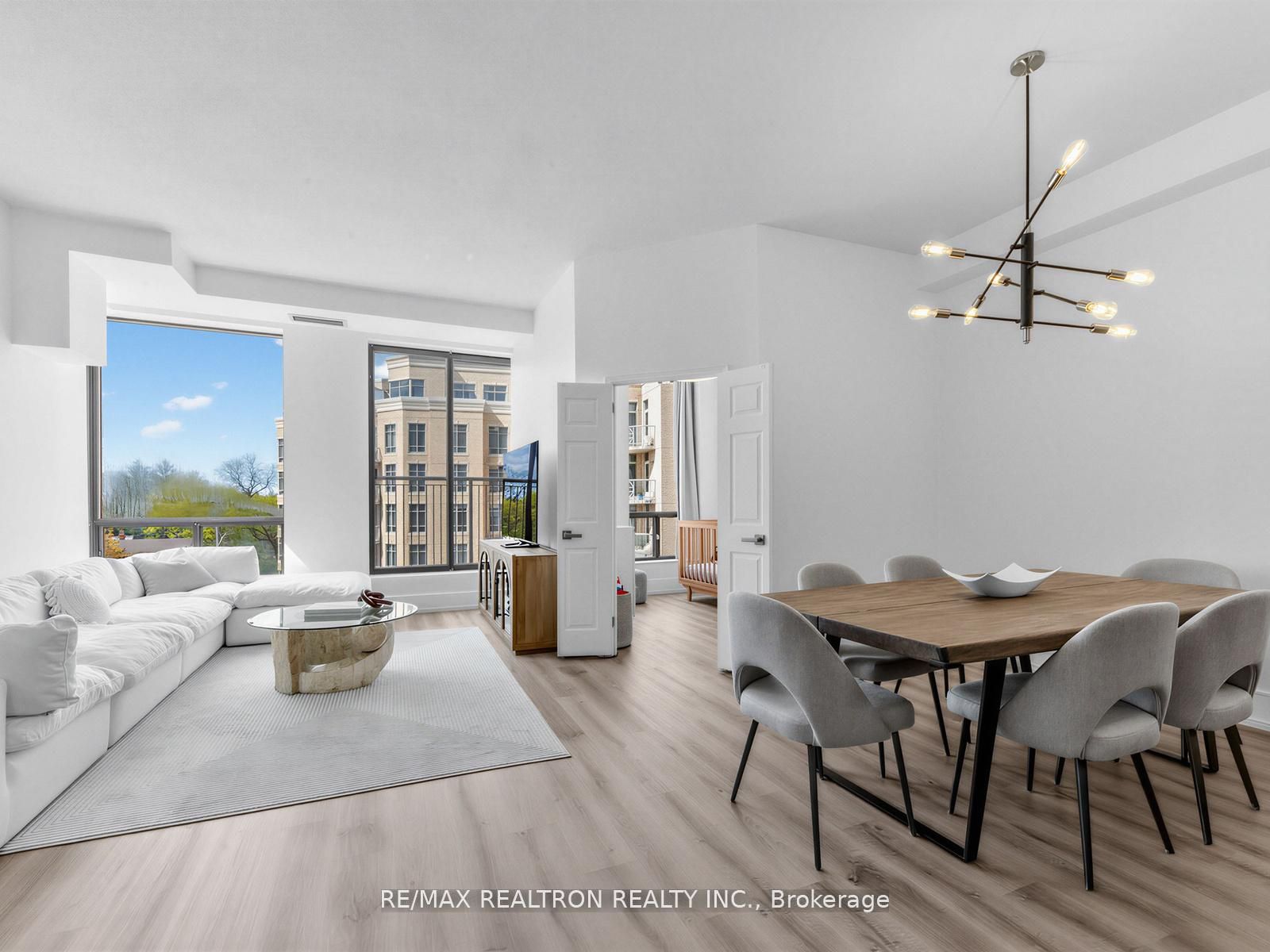 500 Glencairn Unit 503
