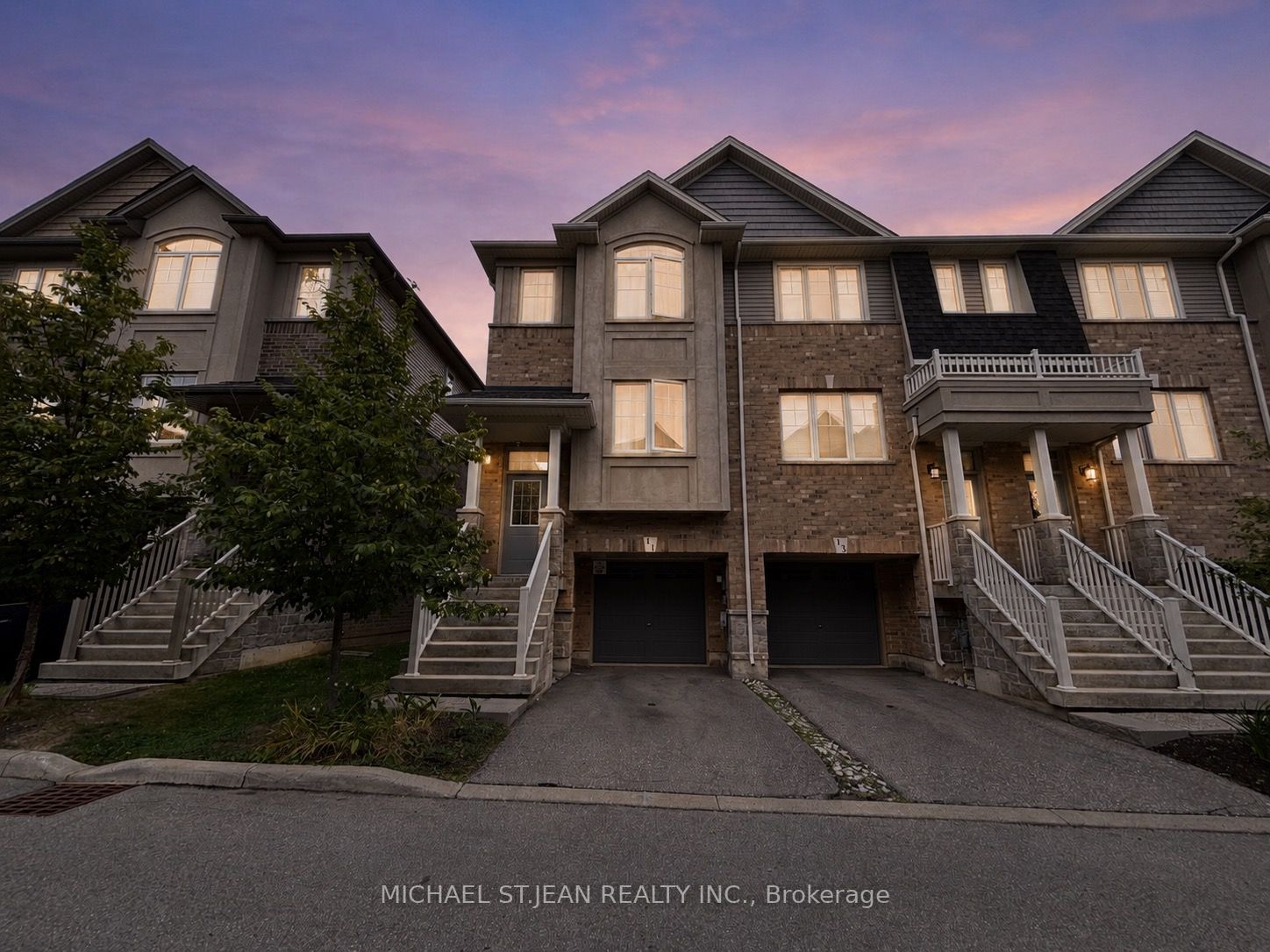 11 Birot Lane, Hamilton, ON L9K 0K1, Hamilton
