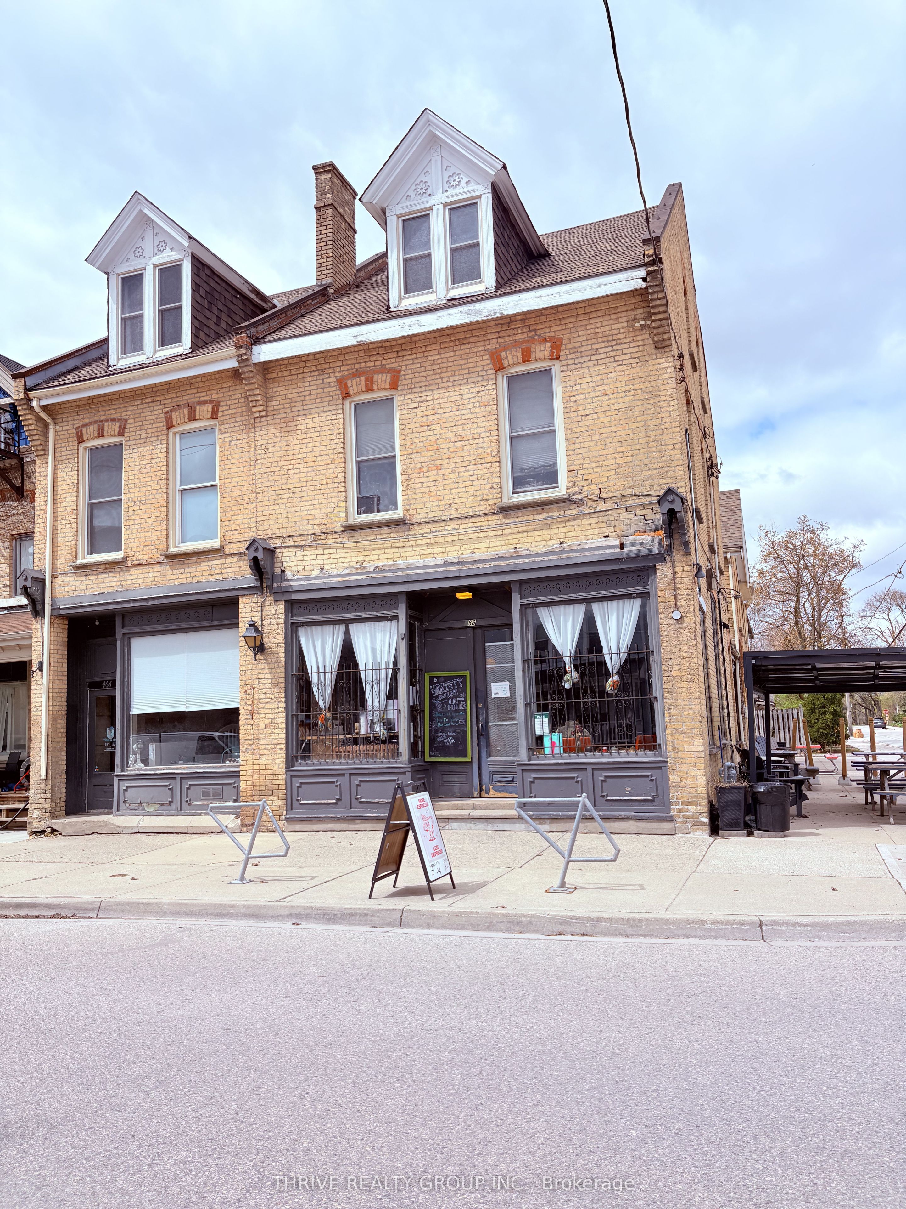 466 Dufferin Unit 1