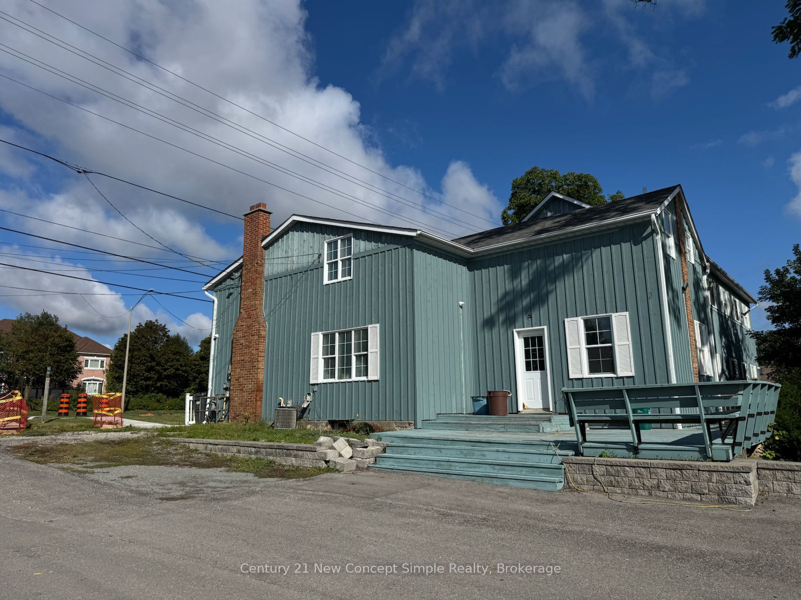 9861 Leslie Street, Richmond Hill, ON L4B 3Y4, Richmond Hill