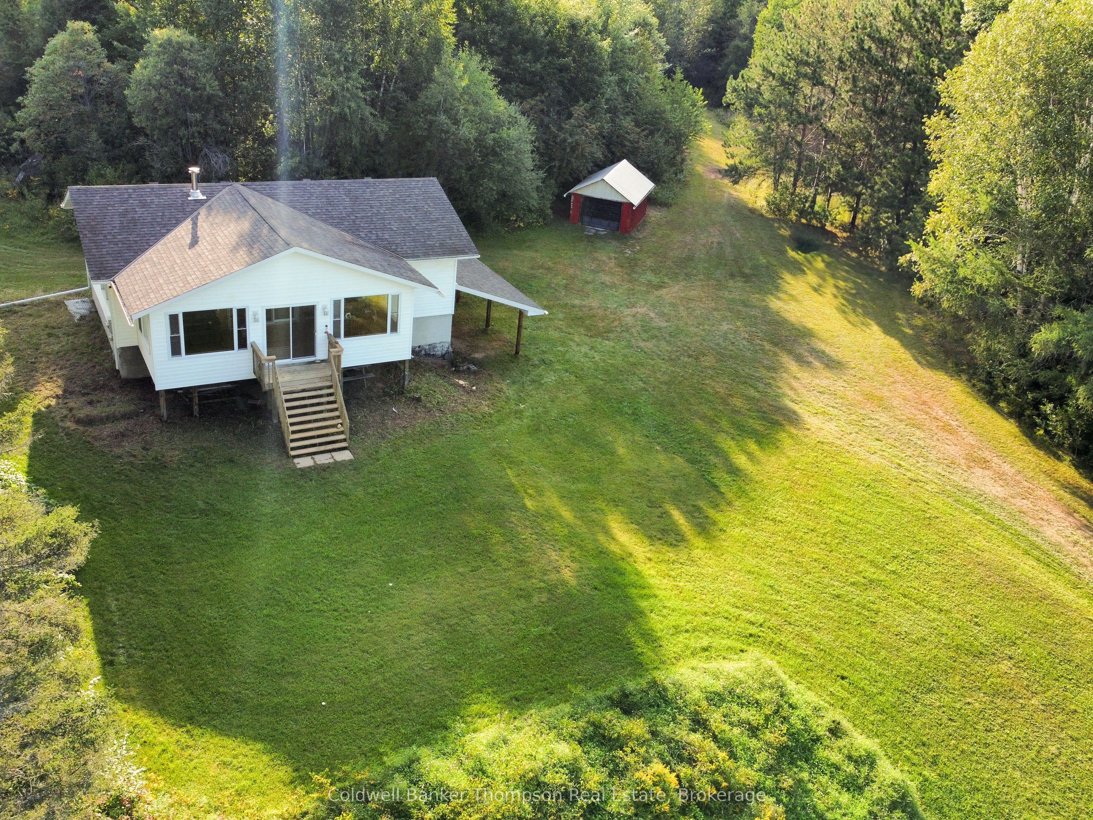 3 Bedroom Home on 192 Acres on South River