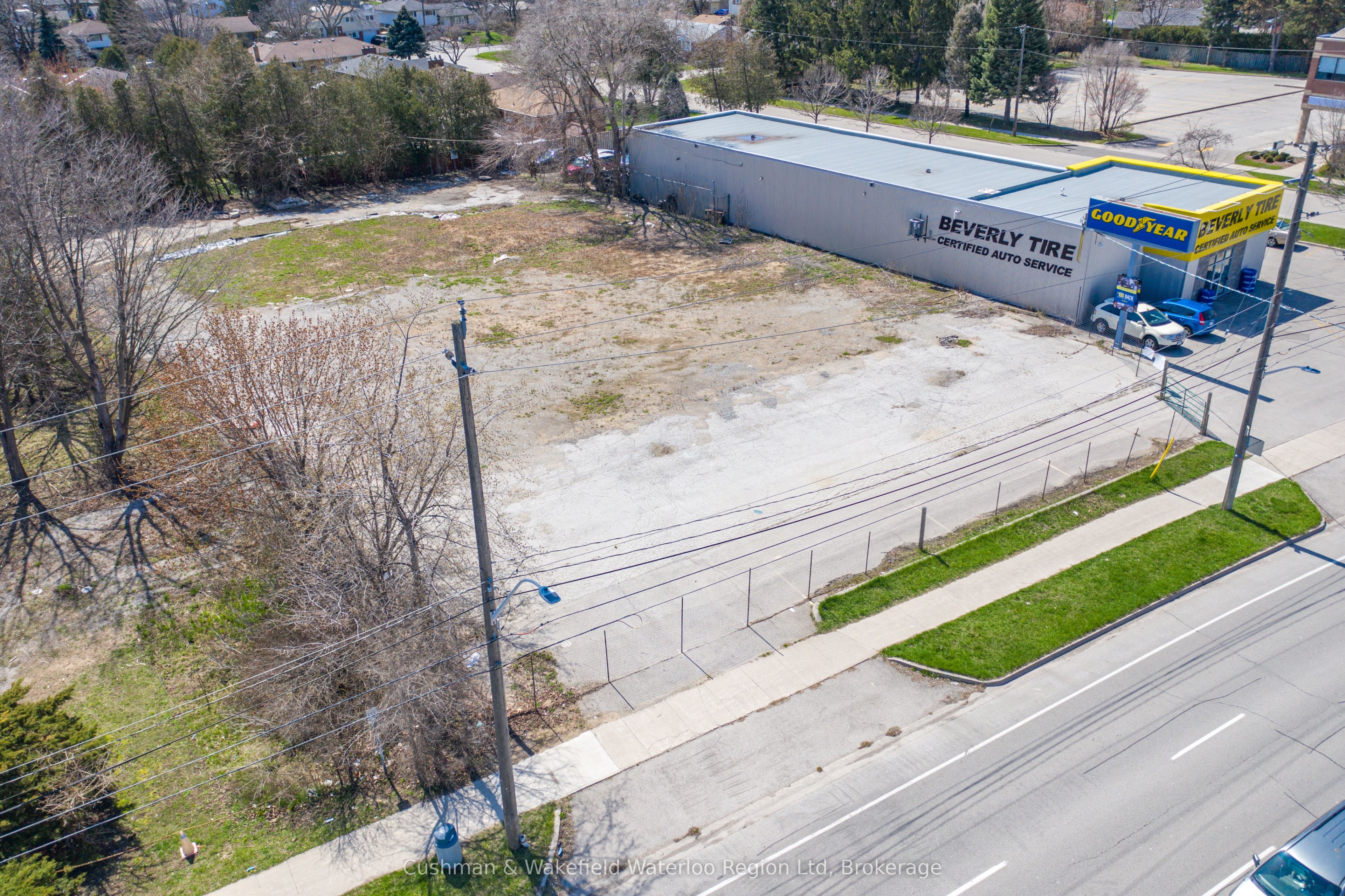 480 Guelph Line, Burlington, ON L7R 3M1, Burlington
