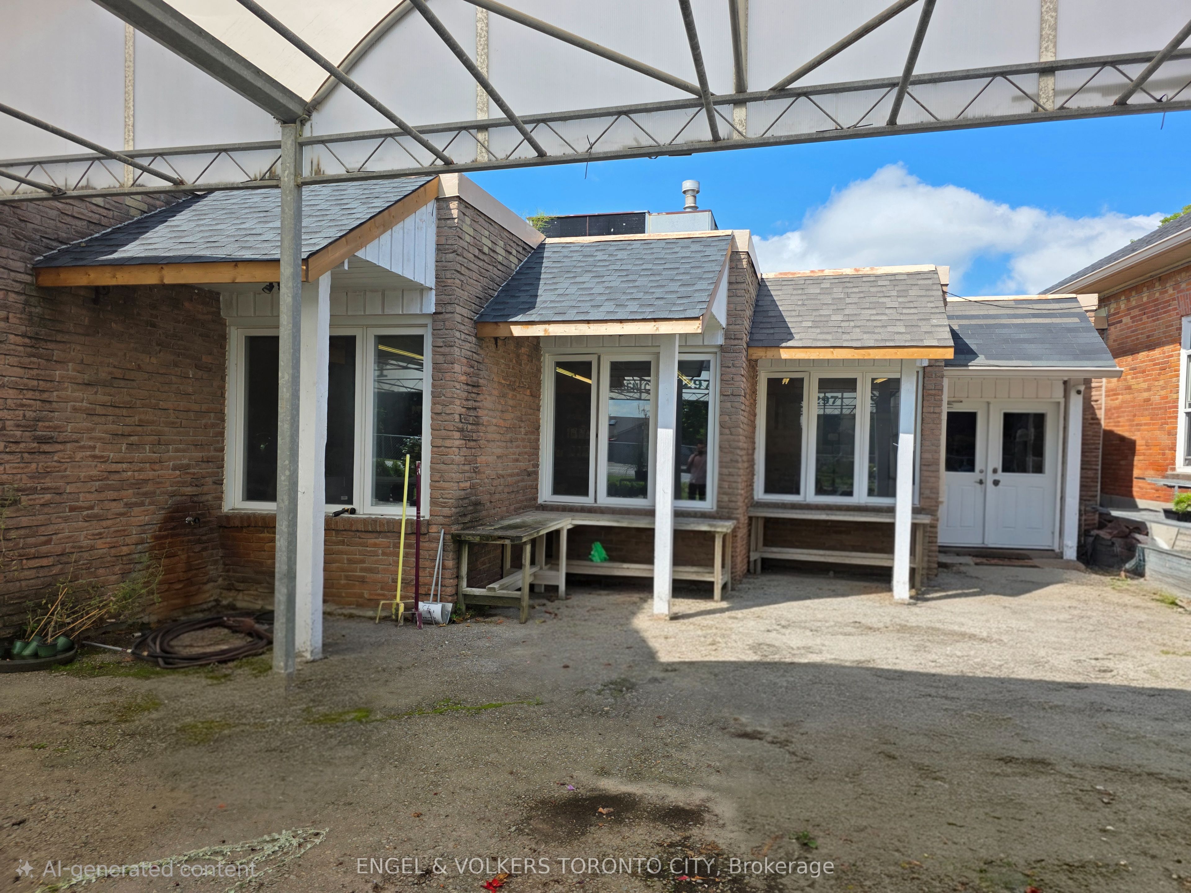 1344 Wellington Street W 2, King, ON L7B 1K5, King