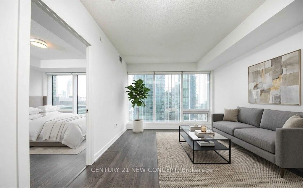 10 York Unit 1404