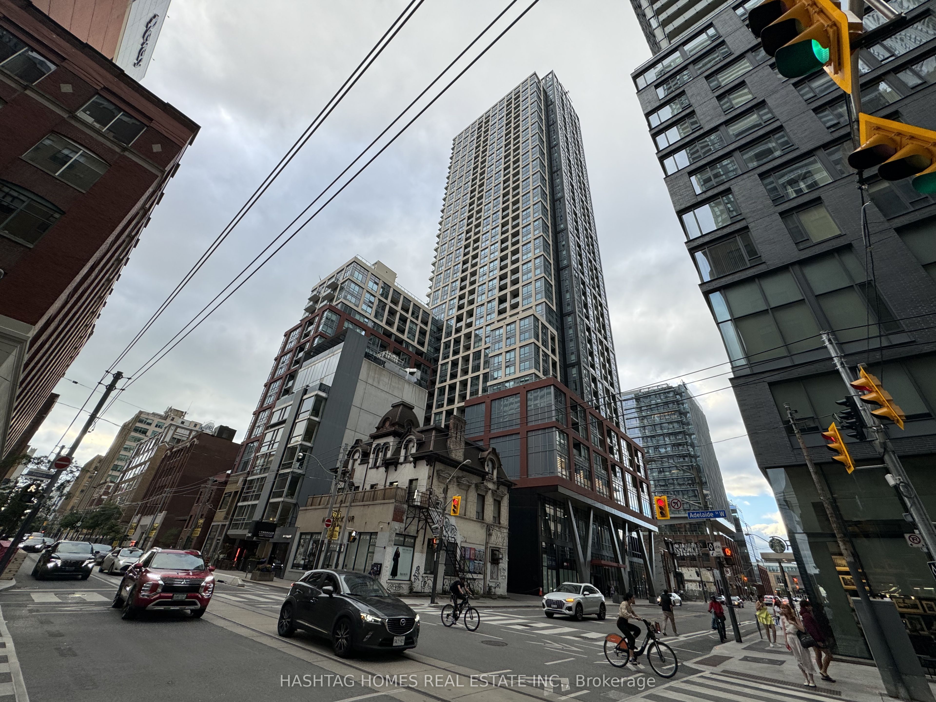 108 Peter Unit 5208