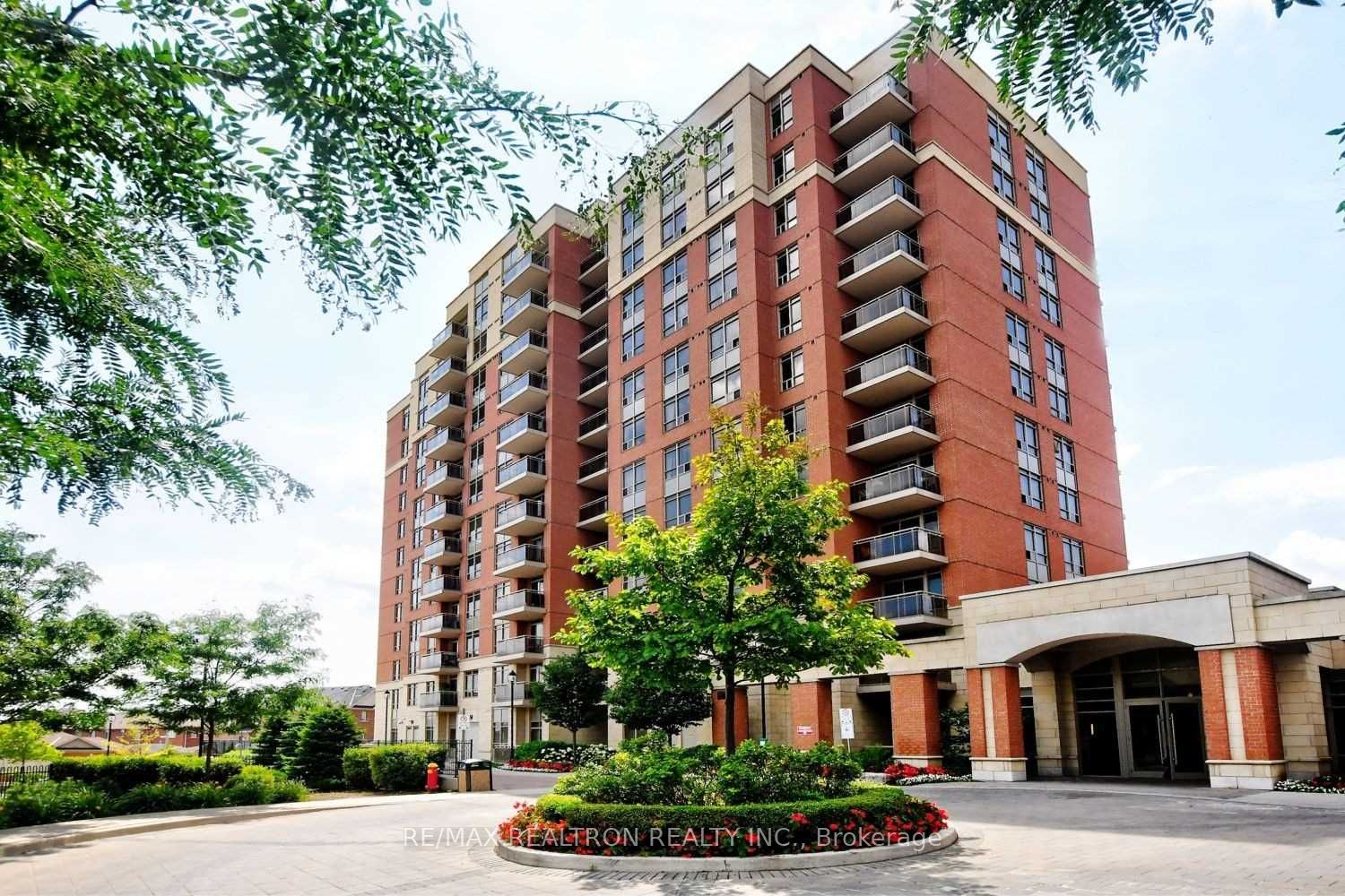 73 King William Unit 201