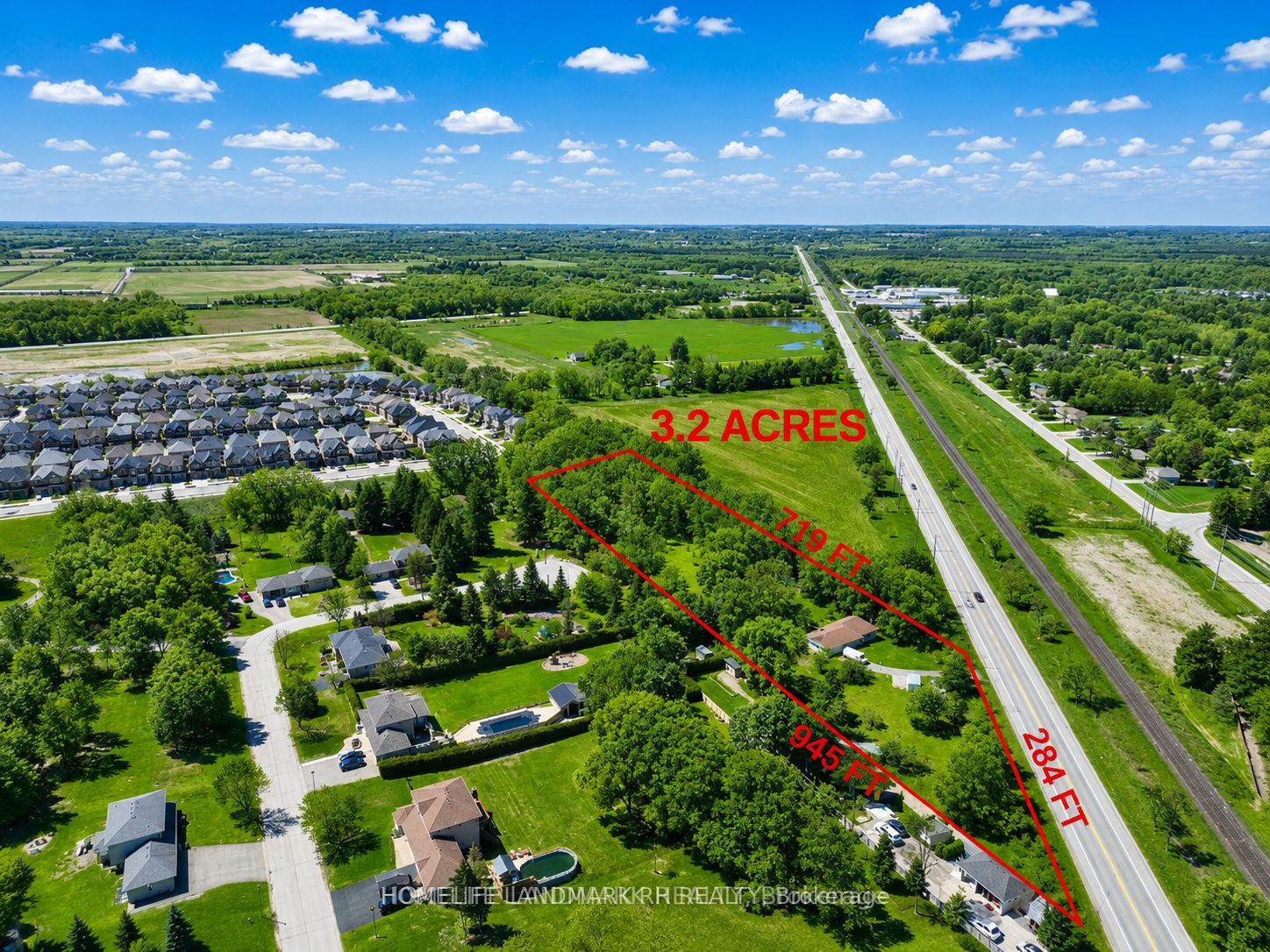 19452 Holland Landing photo 2