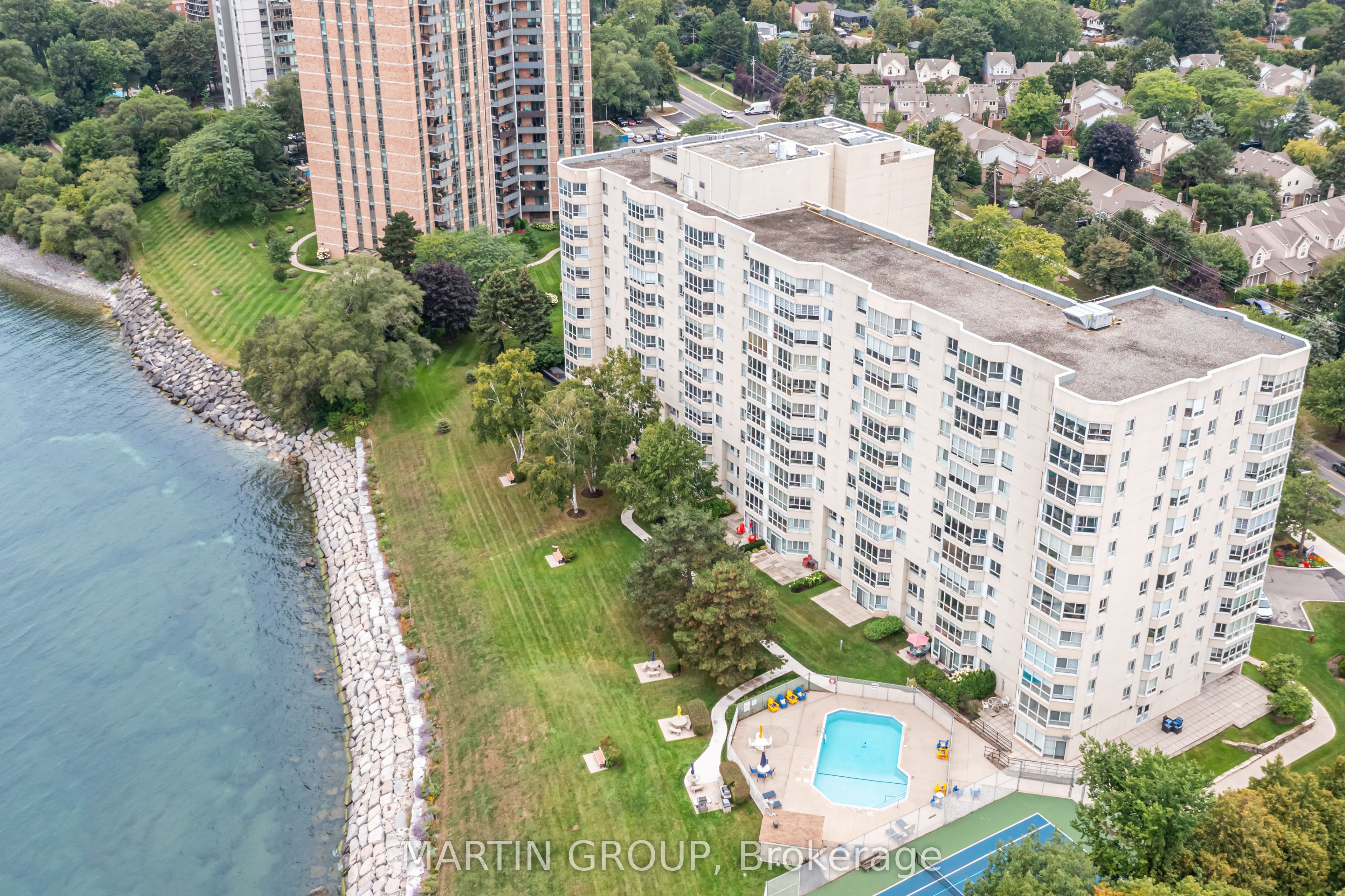 5280 Lakeshore Unit 1102
