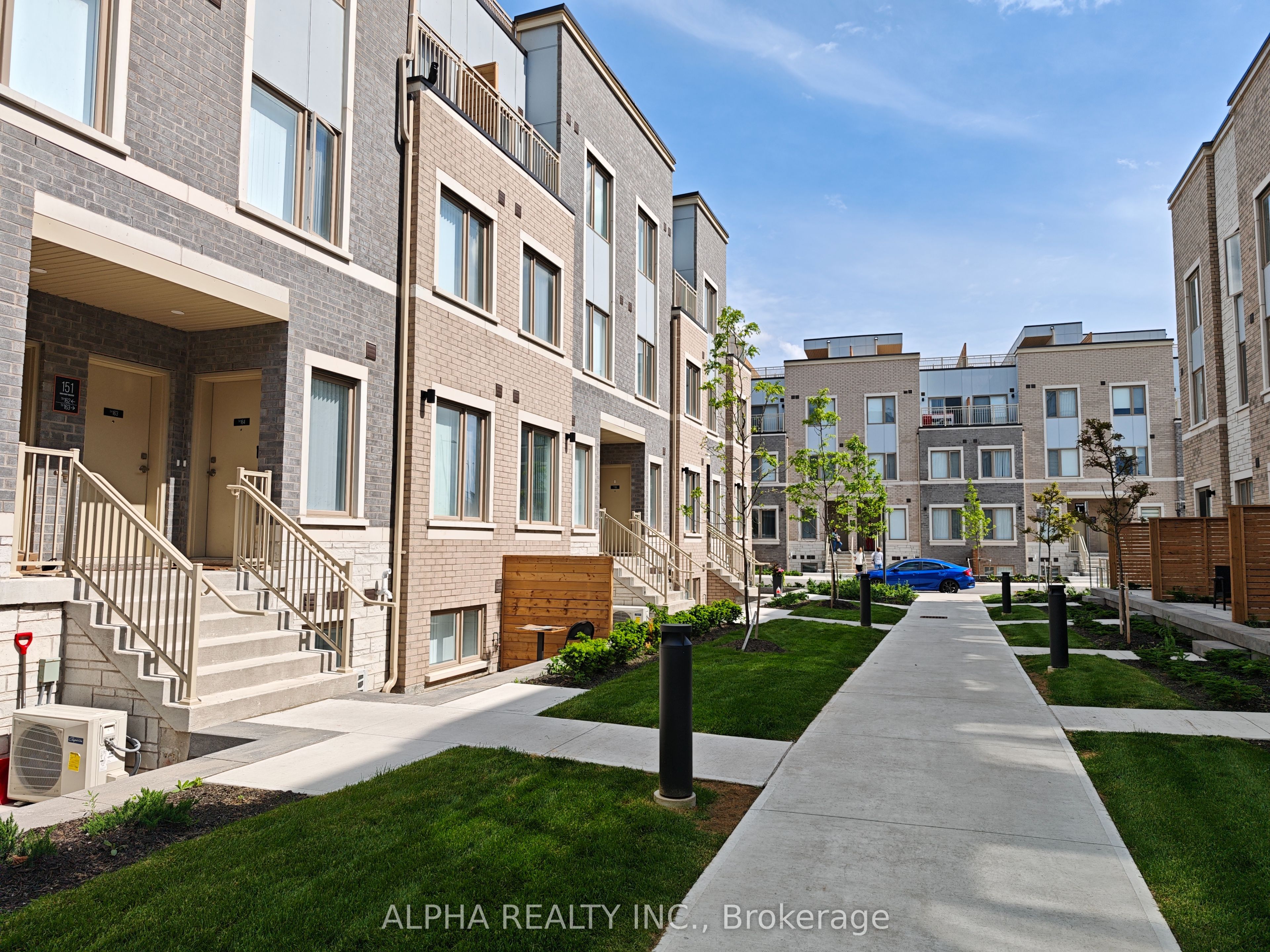 141 Honey Crisp Unit TH187