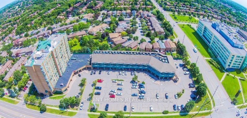 701 Rossland Unit 13