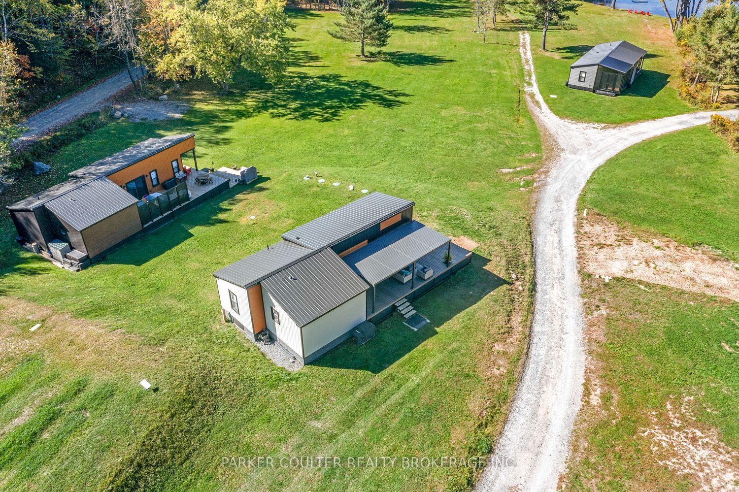 1366 Rosseau Lake Rd 2 photo 2