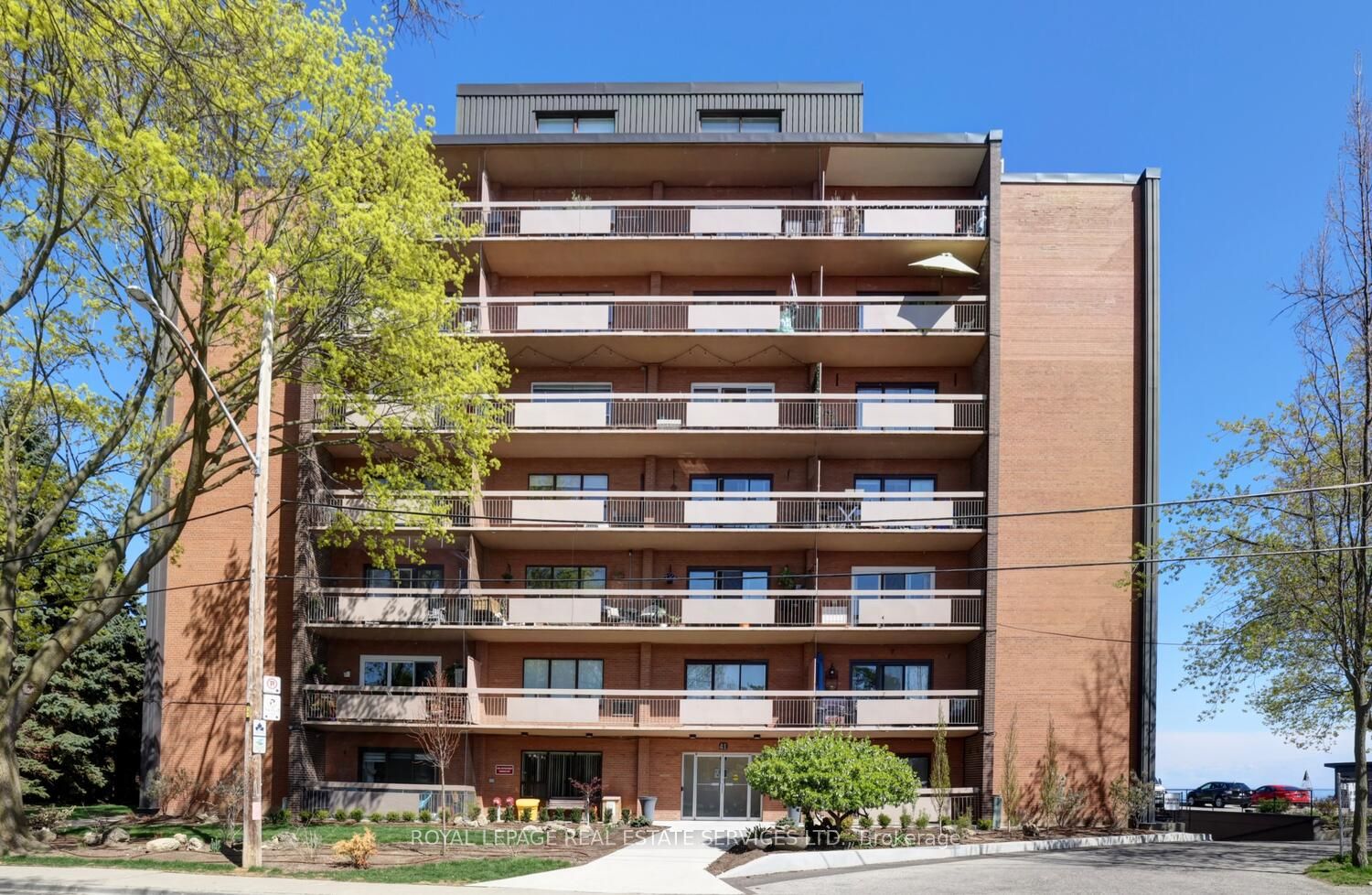 41 Lake Shore Unit 104
