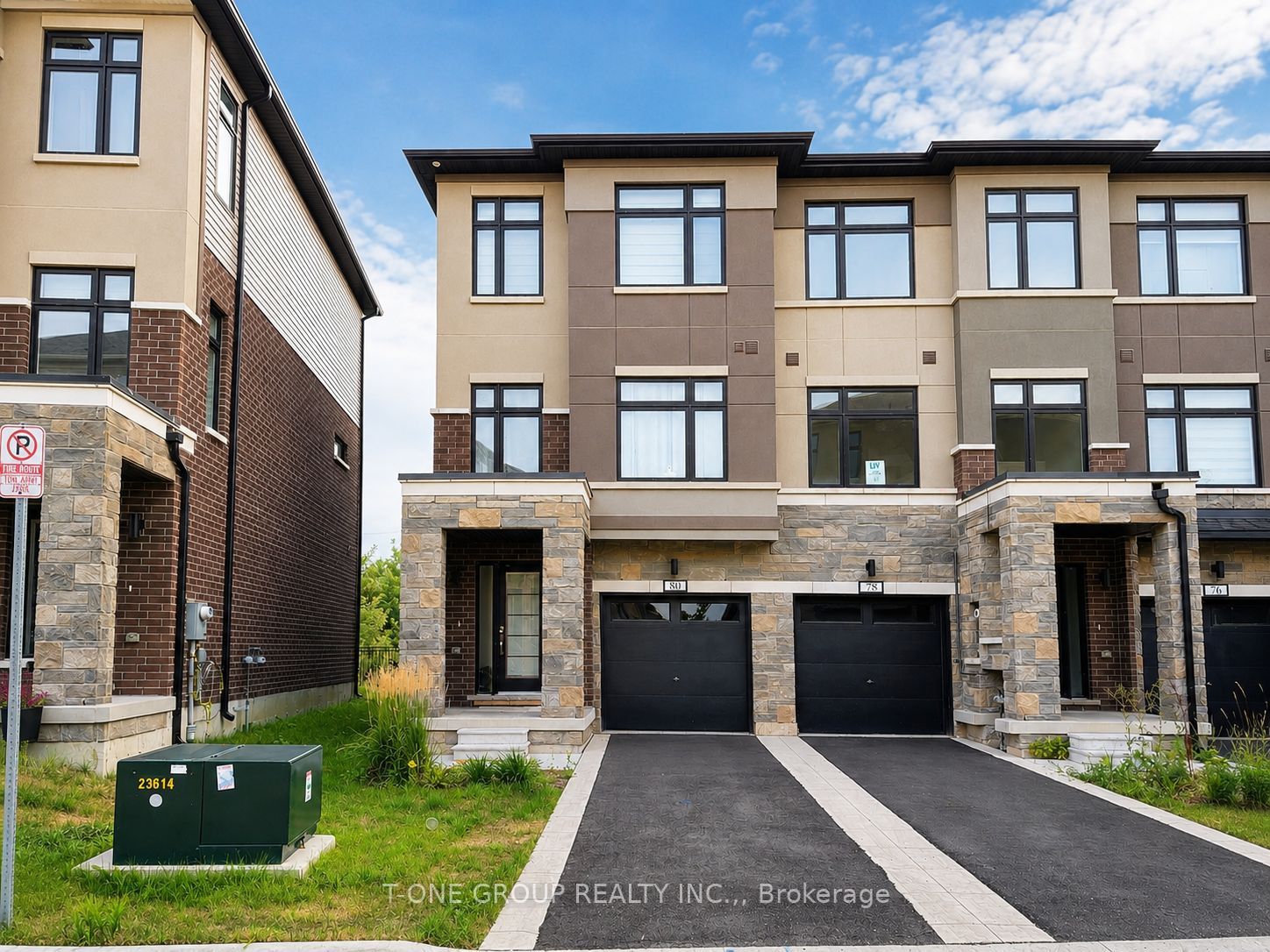 80 Fieldridge Cres