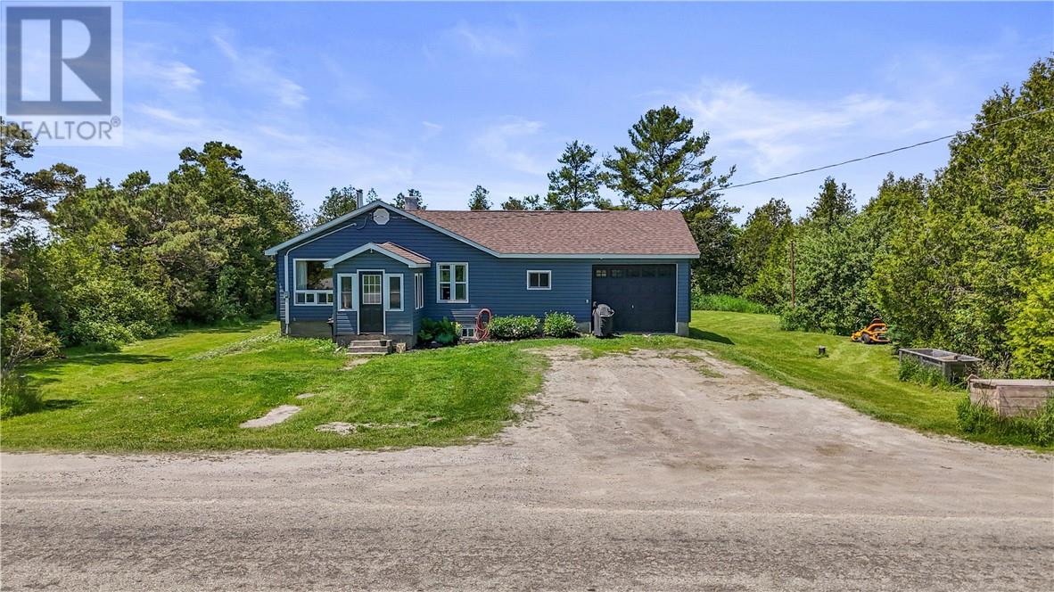 4285 HWY 551