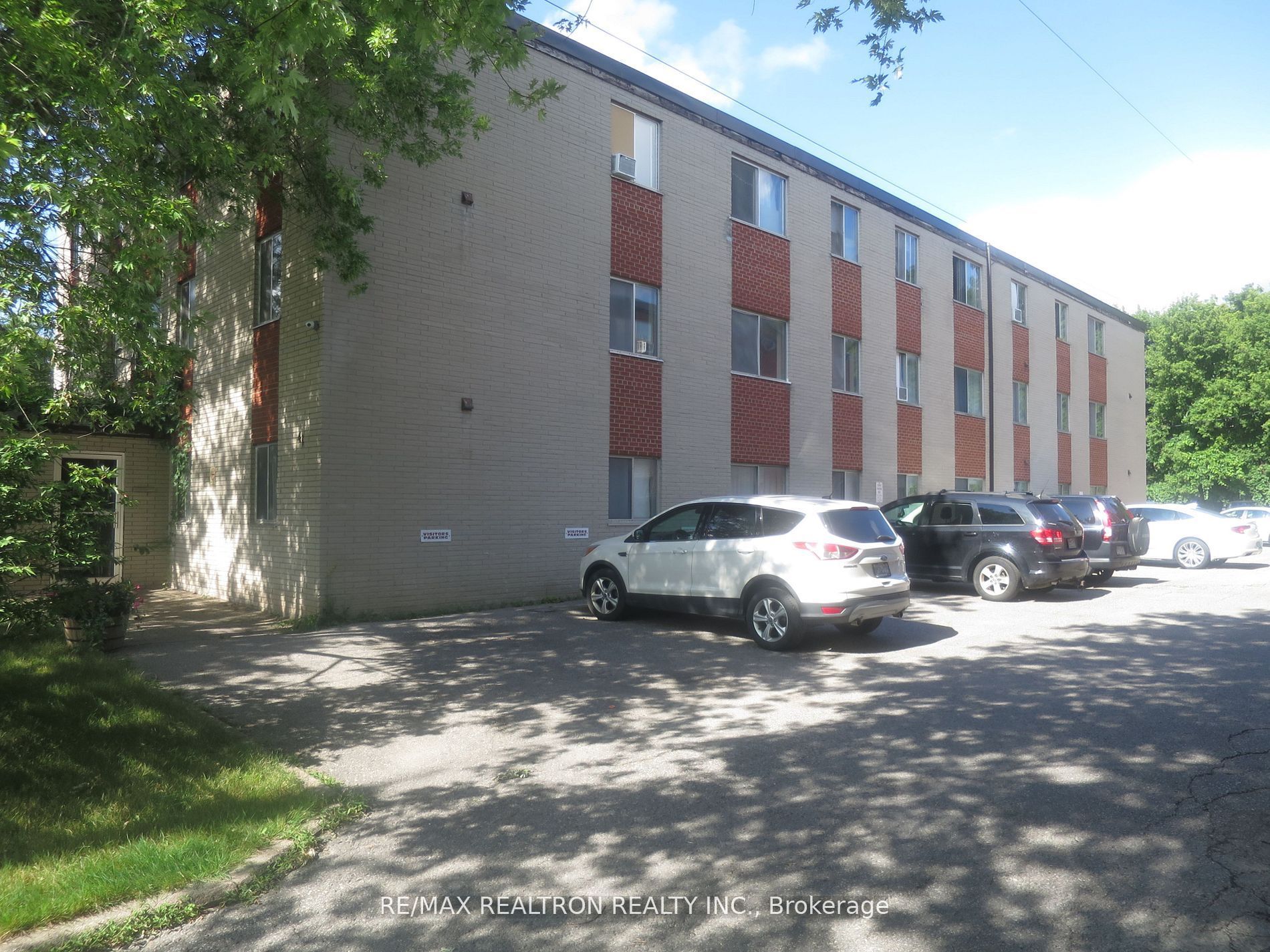 41 Huron Heights Unit 16