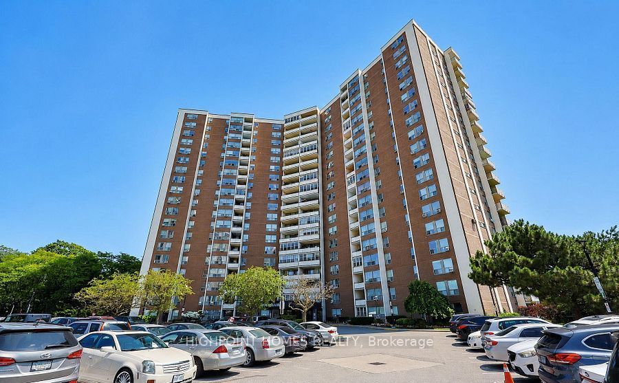 60 Pavane Linkway Unit 301 photo 3