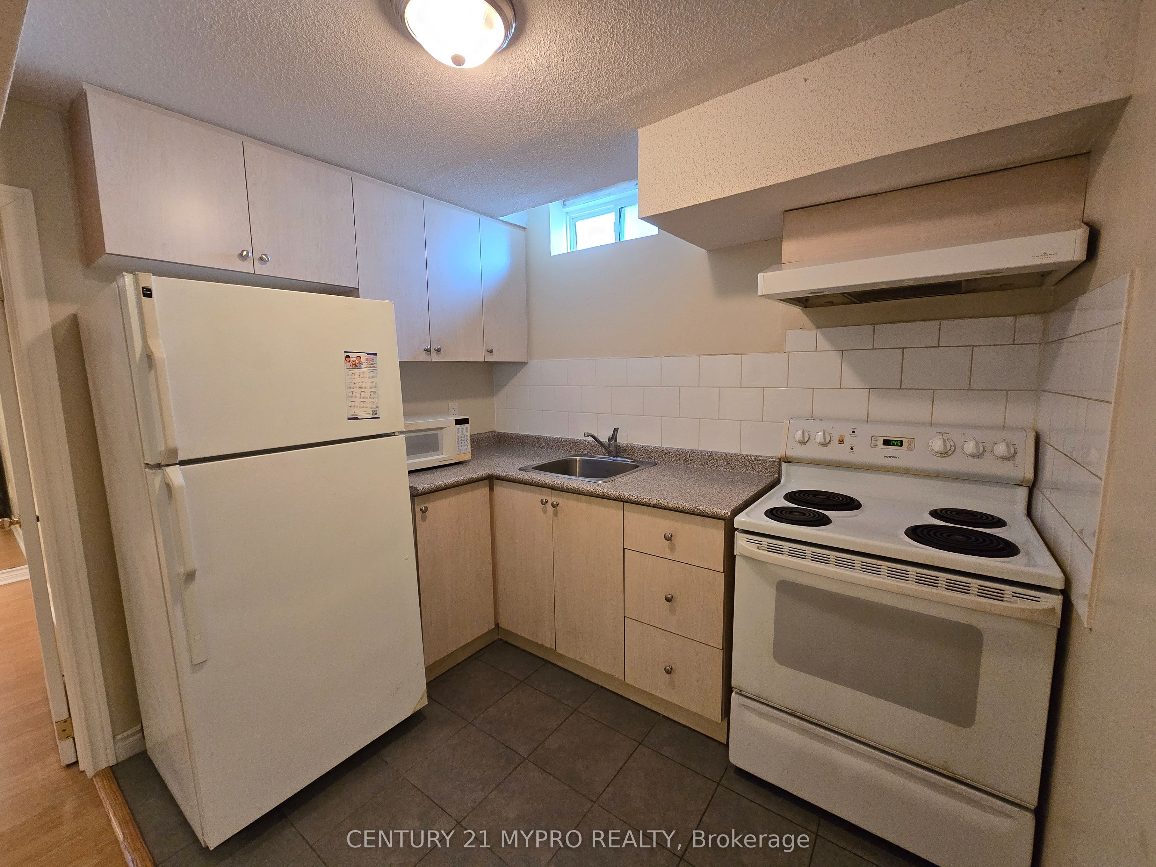 10 Bianca Drive Lower unit, Markham, ON L3R 5H2, Markham